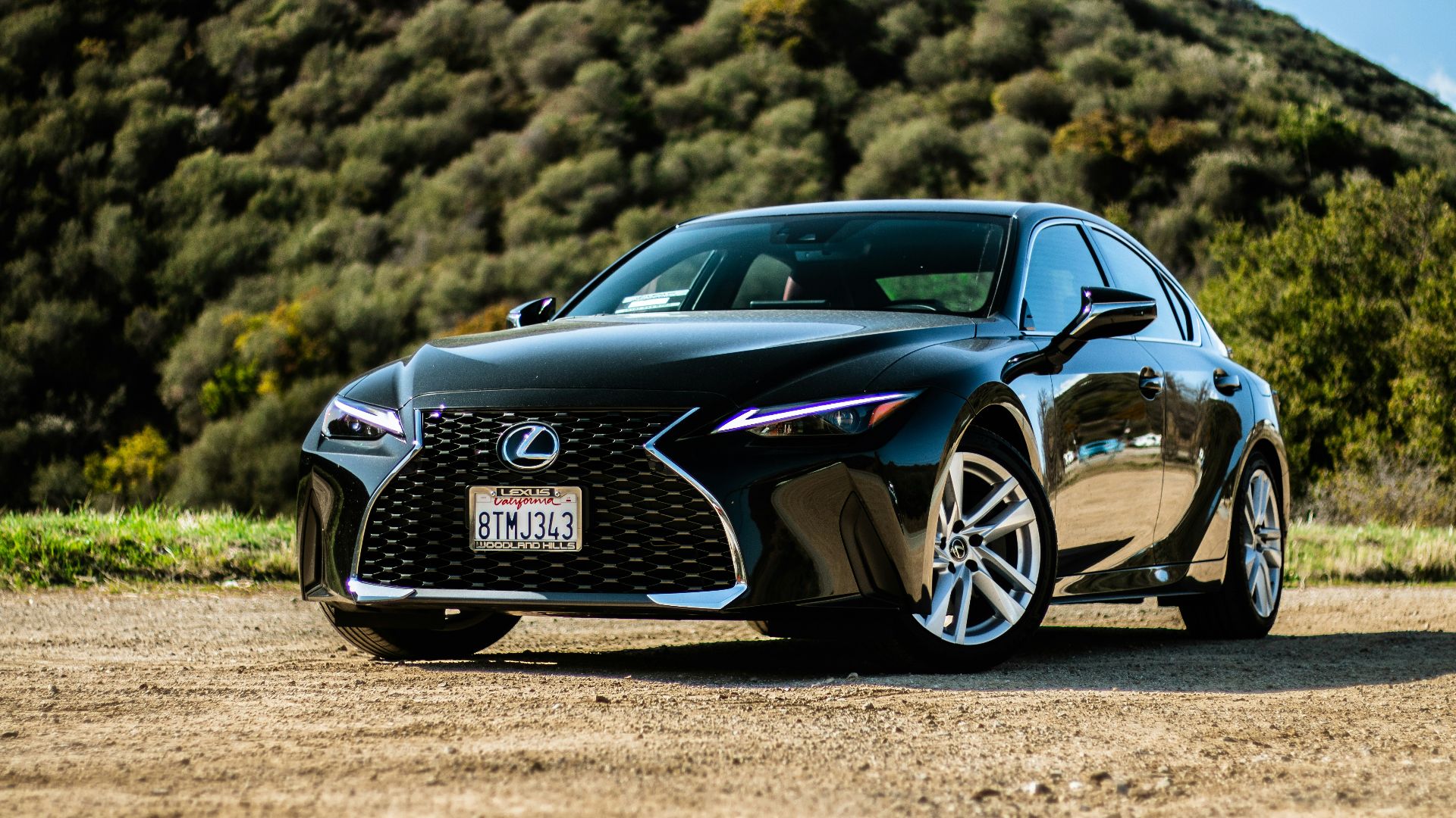 1. Lexus ES