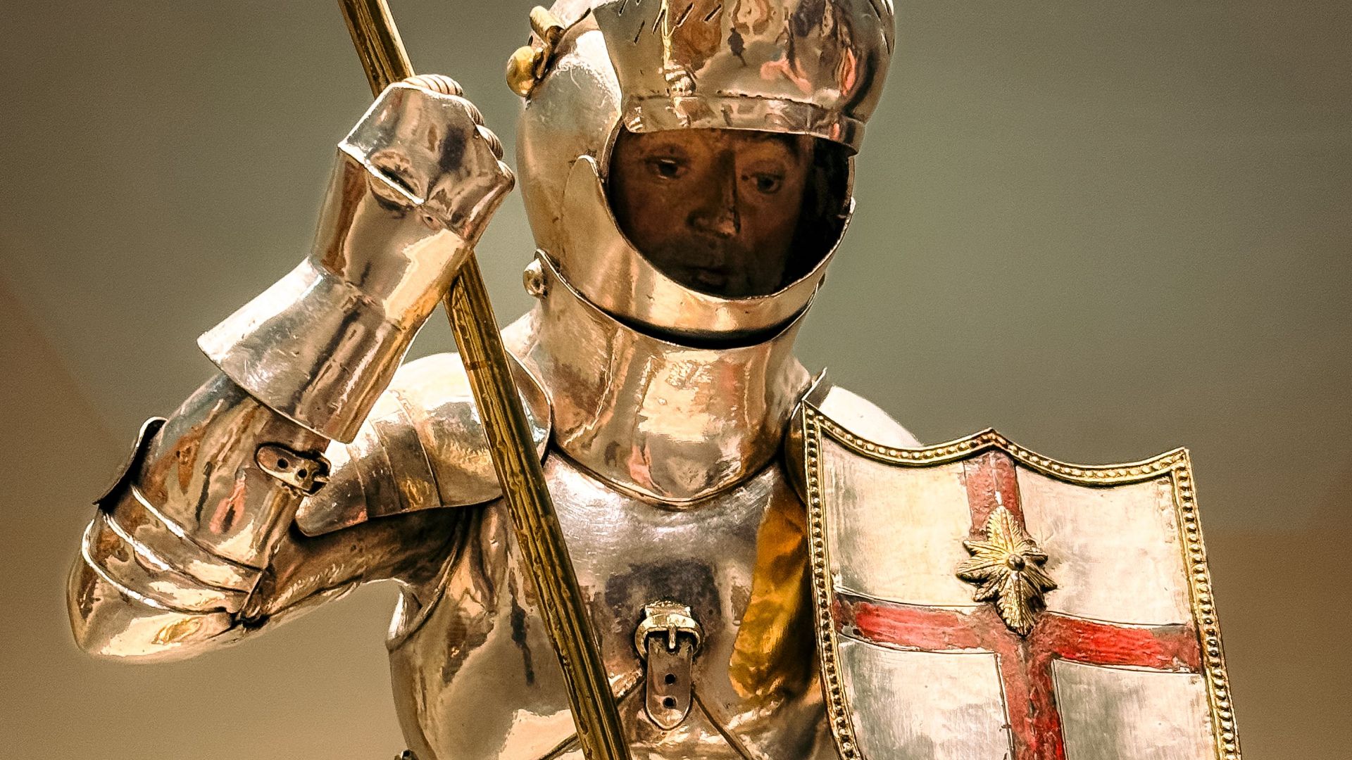 2. L’armure gothique de Sigismond du Tyrol