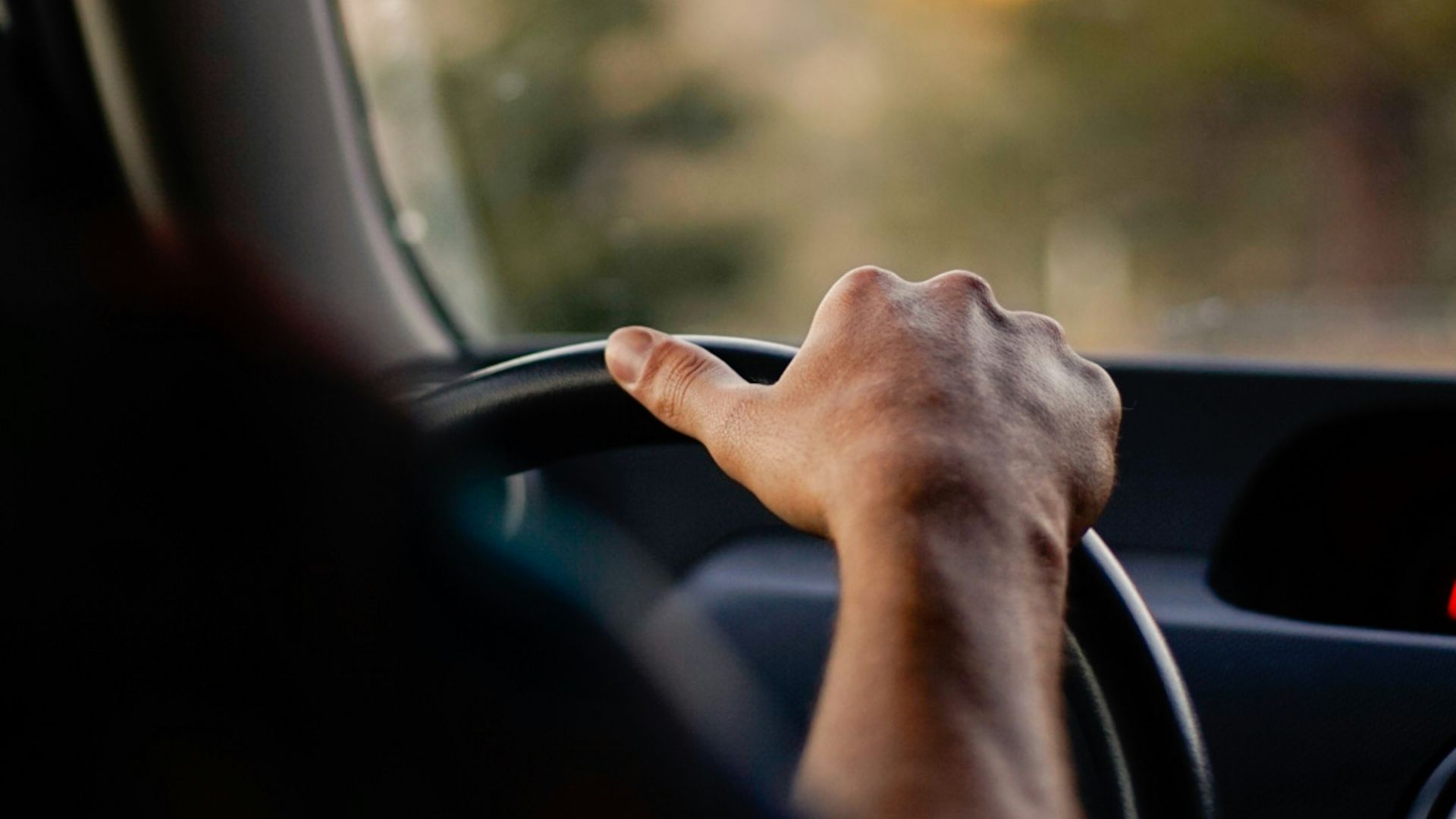 14. Le conducteur ne transmettra pas tout