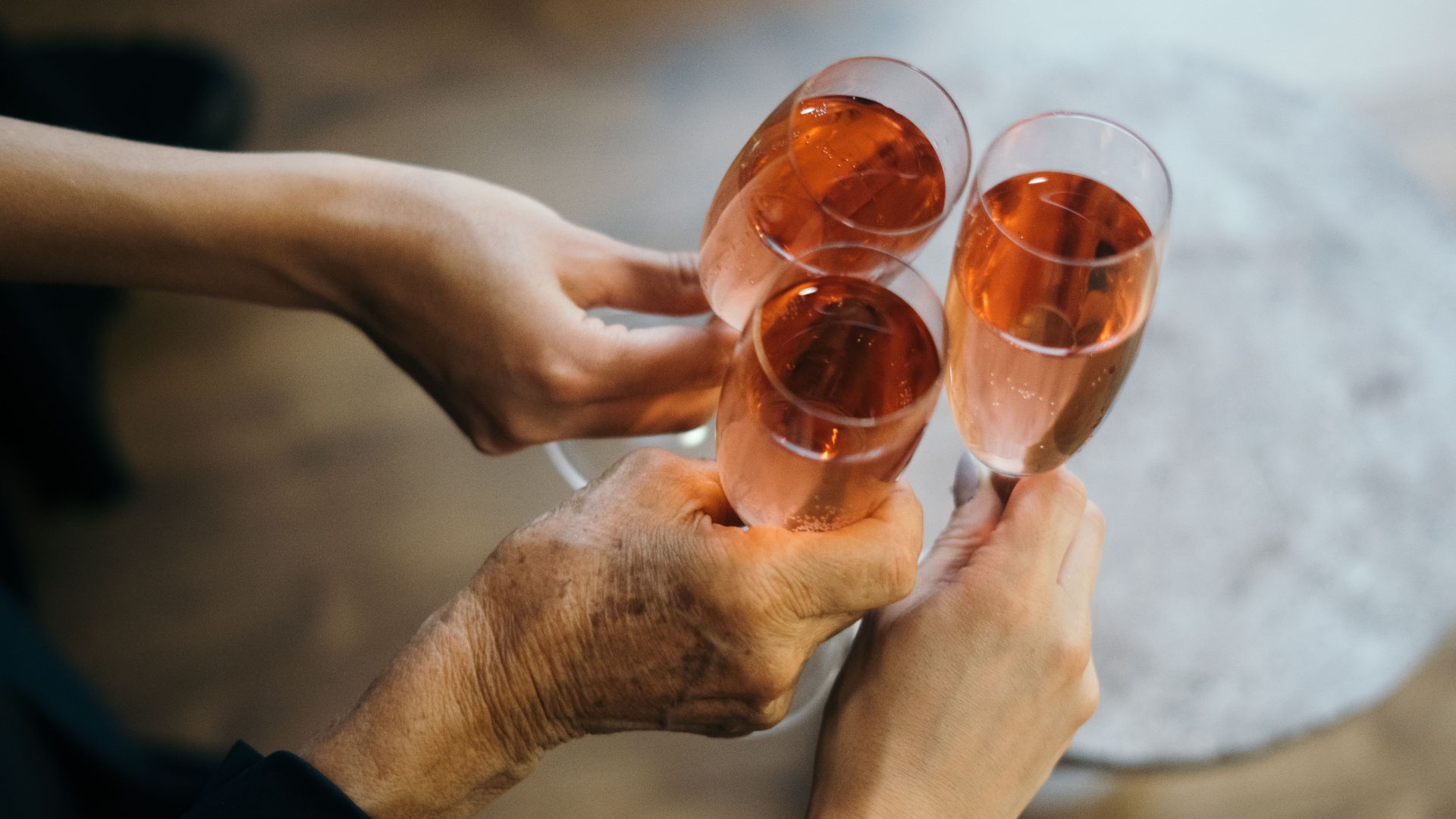 12. Le toast aux petites victoires