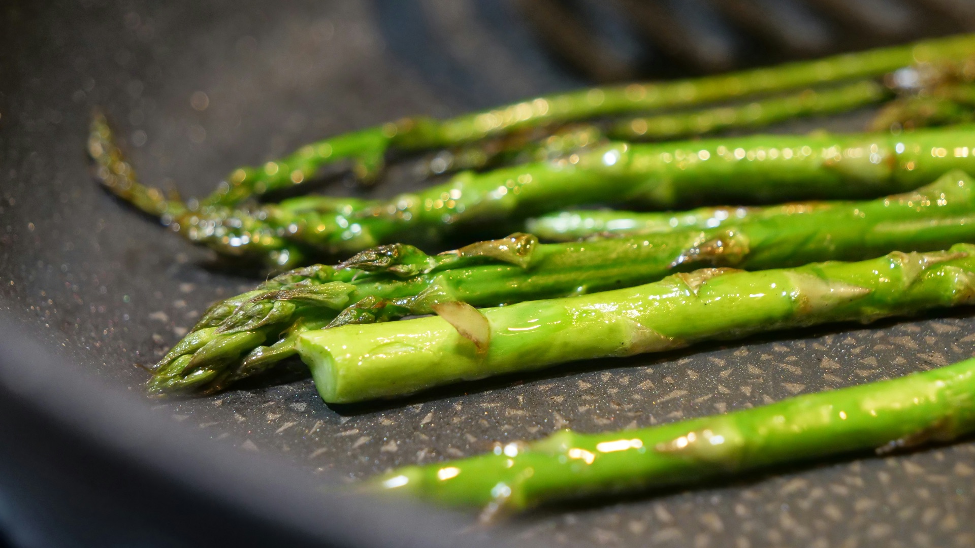4. Asperges
