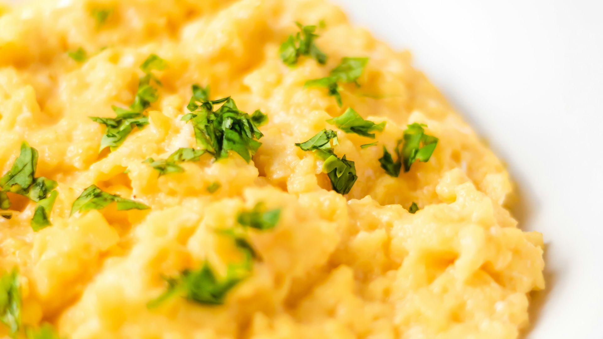 1. Grits au gouda fumé