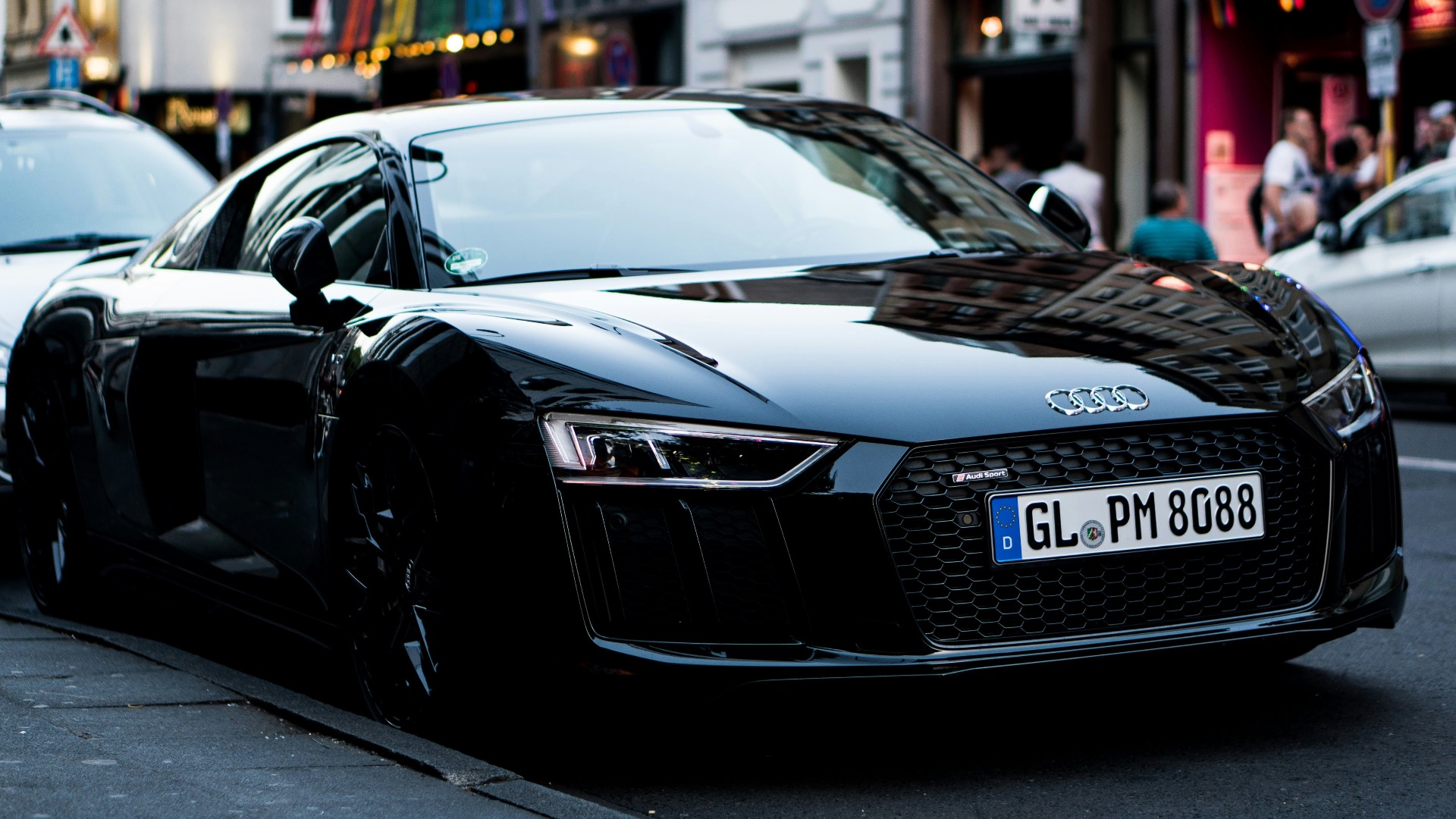 20. Audi A8