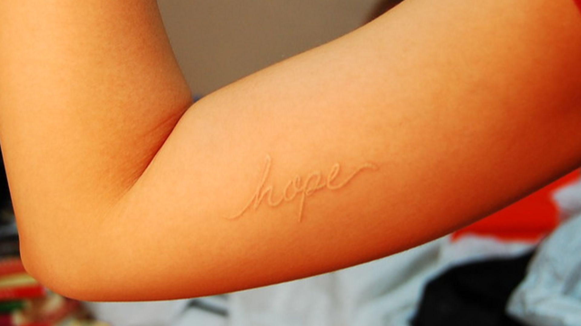 3. Les tatouages à l'encre blanche