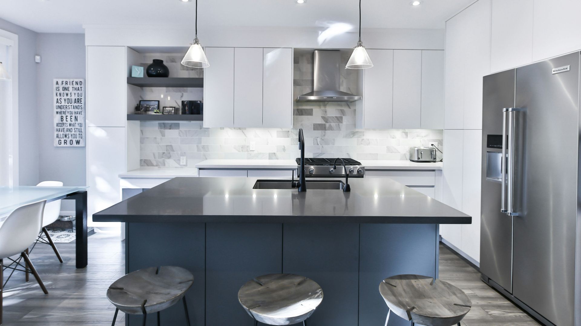 10. Grands travaux de rénovation de cuisine de gamme moyenne