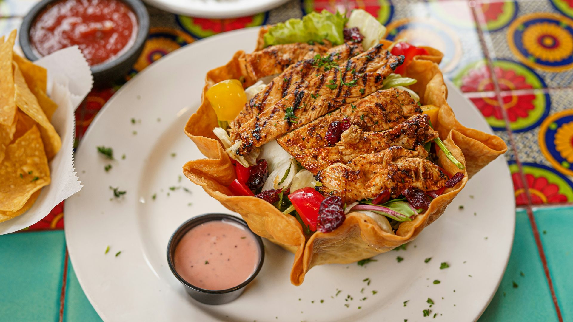 7. Salade de tacos dans une coque frite