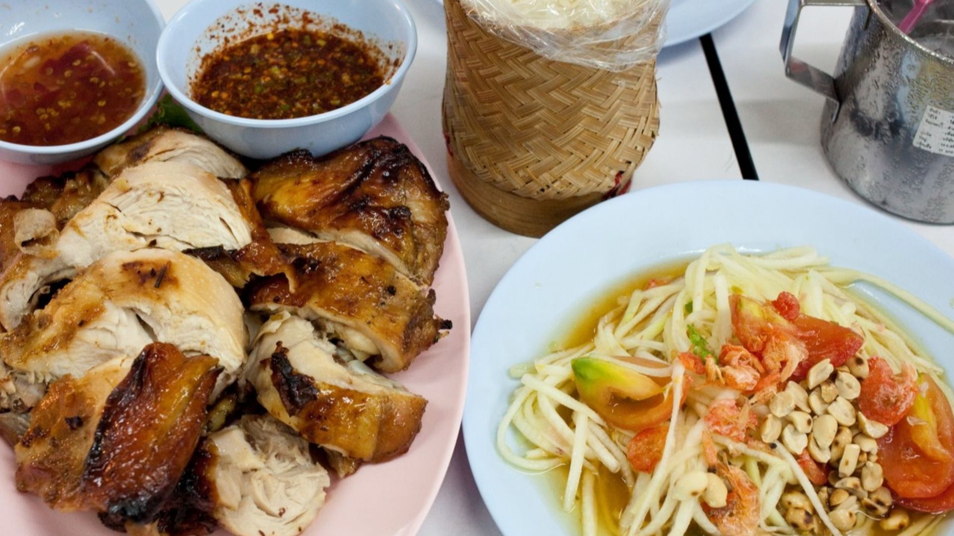 17. Gai Yang : le poulet grillé thaïlandais par excellence