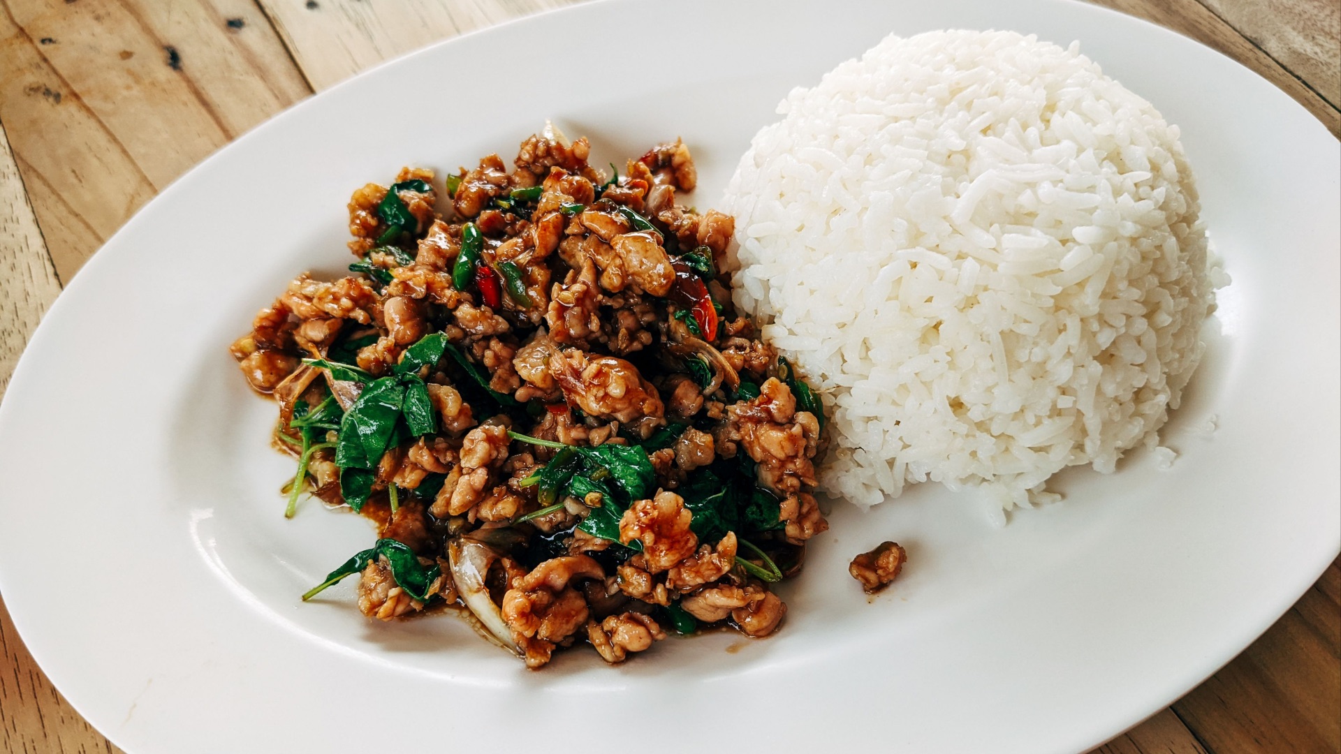 3. Ne mangez pas les plats thaïlandais directement à la fourchette