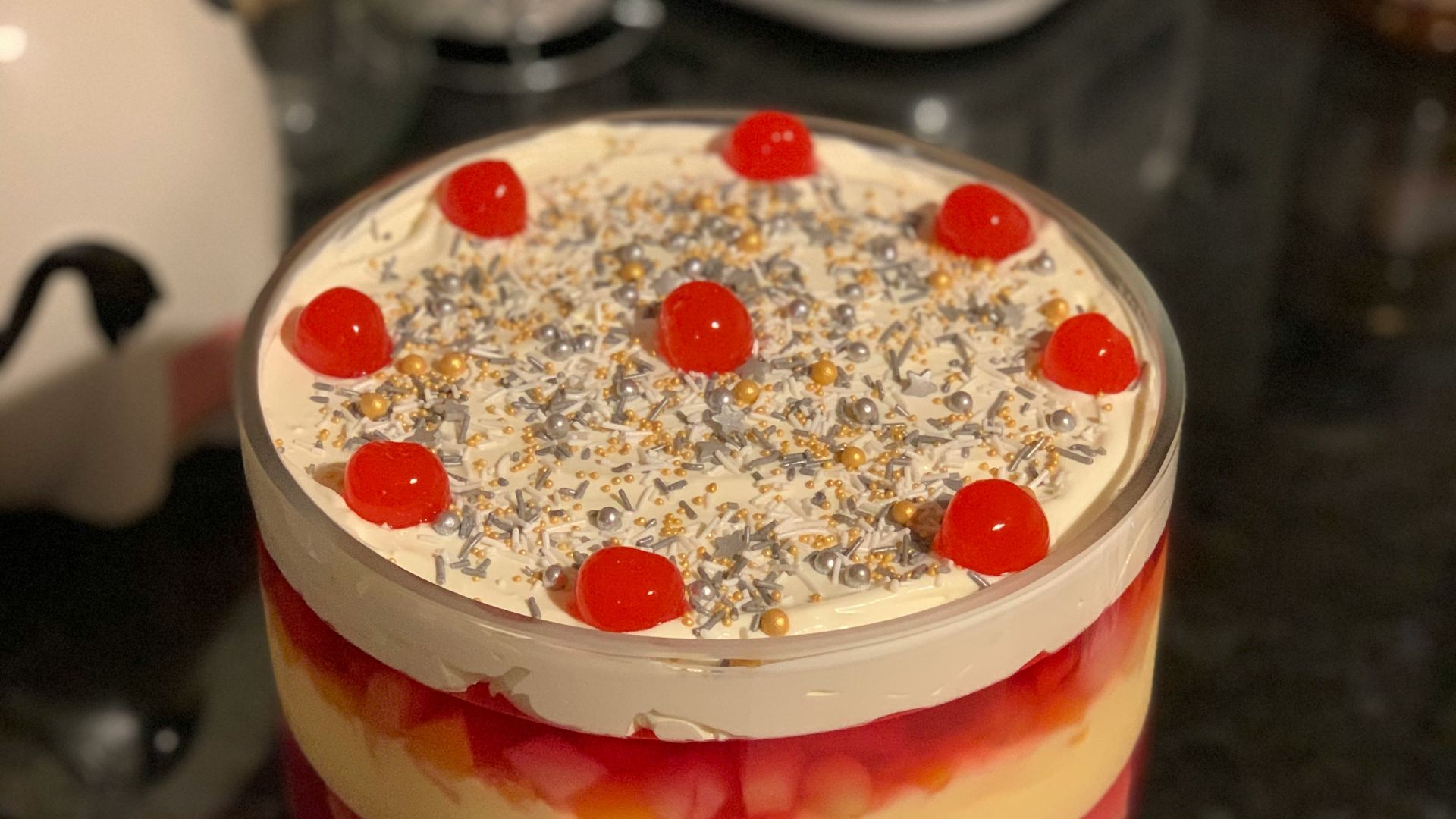 11. Trifle aux fruits rouges