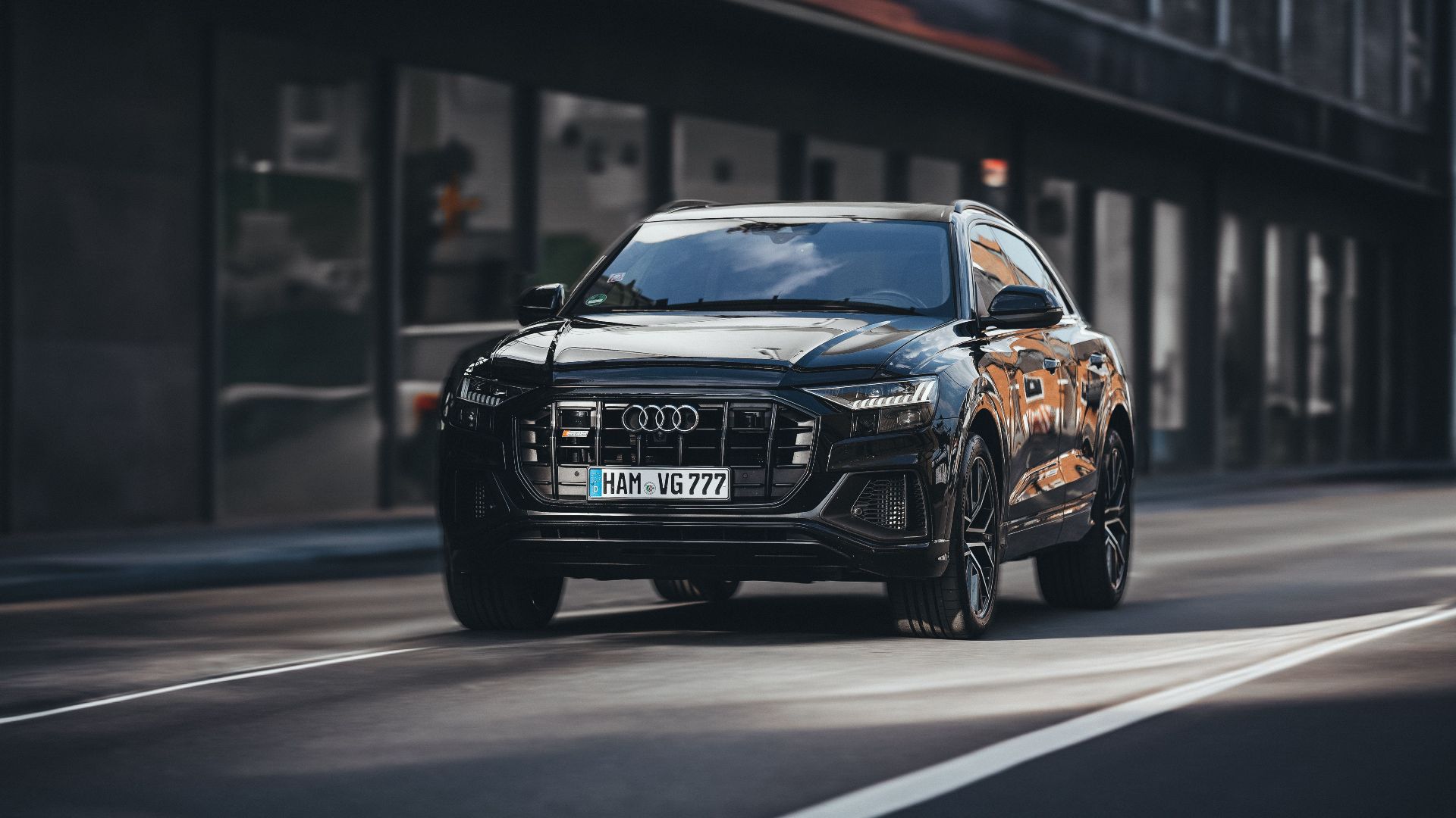 12. Audi Q8