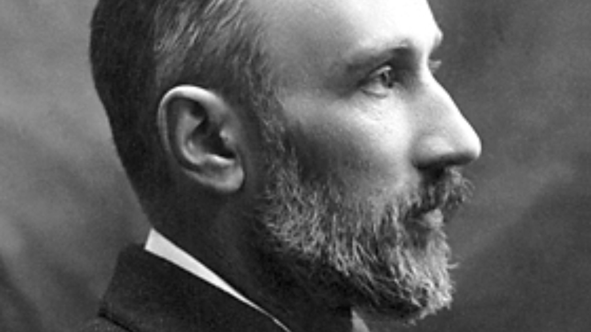 8. Pierre Curie et Jacques Curie