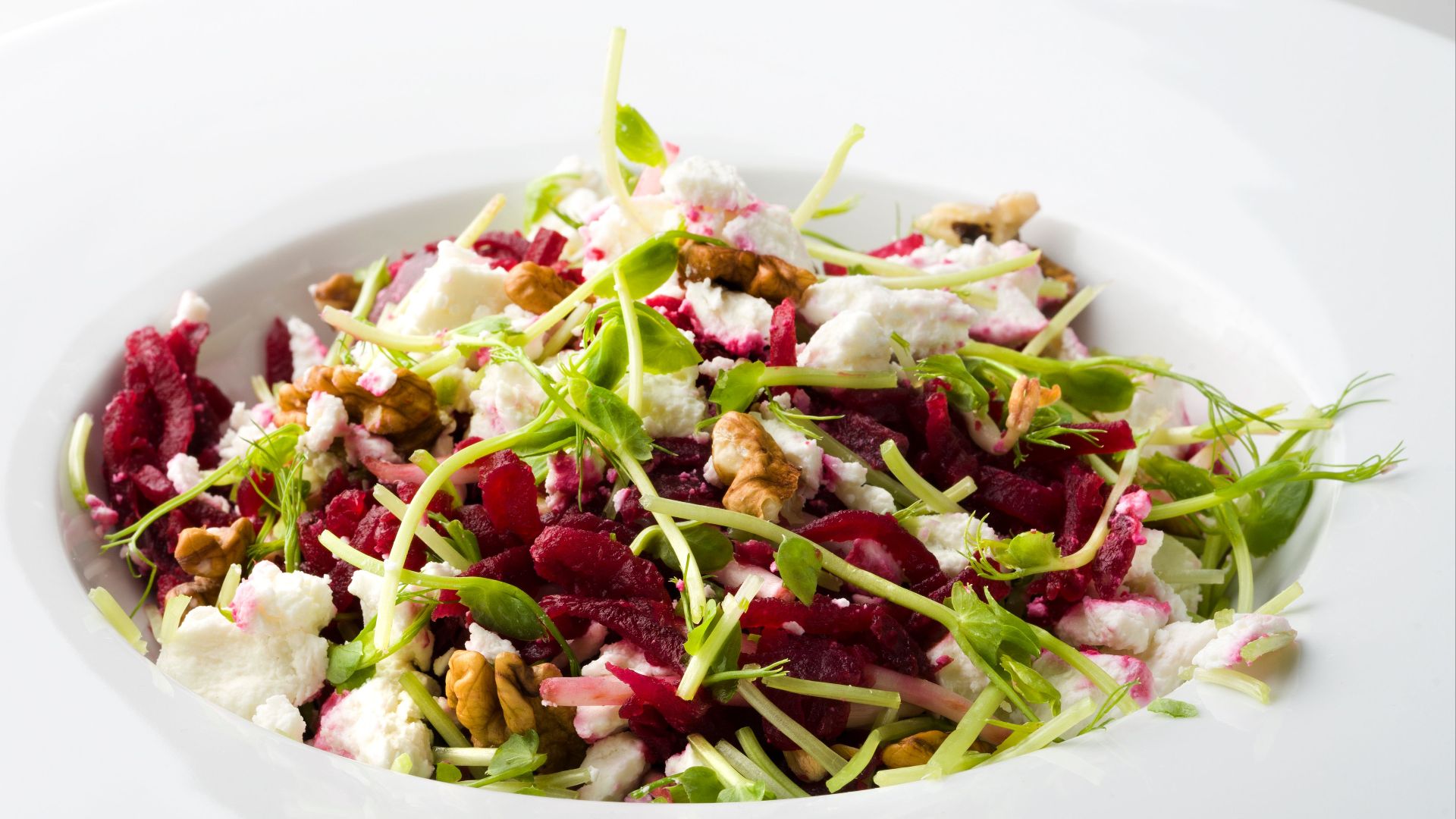 13. Salade de betteraves marinées au fromage de chèvre