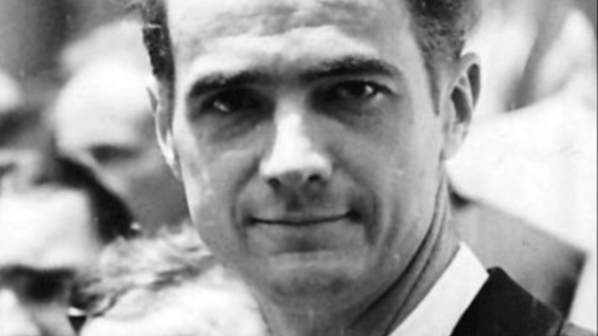 11. Howard Hughes s'est posé dans un quartier de Beverly Hills
