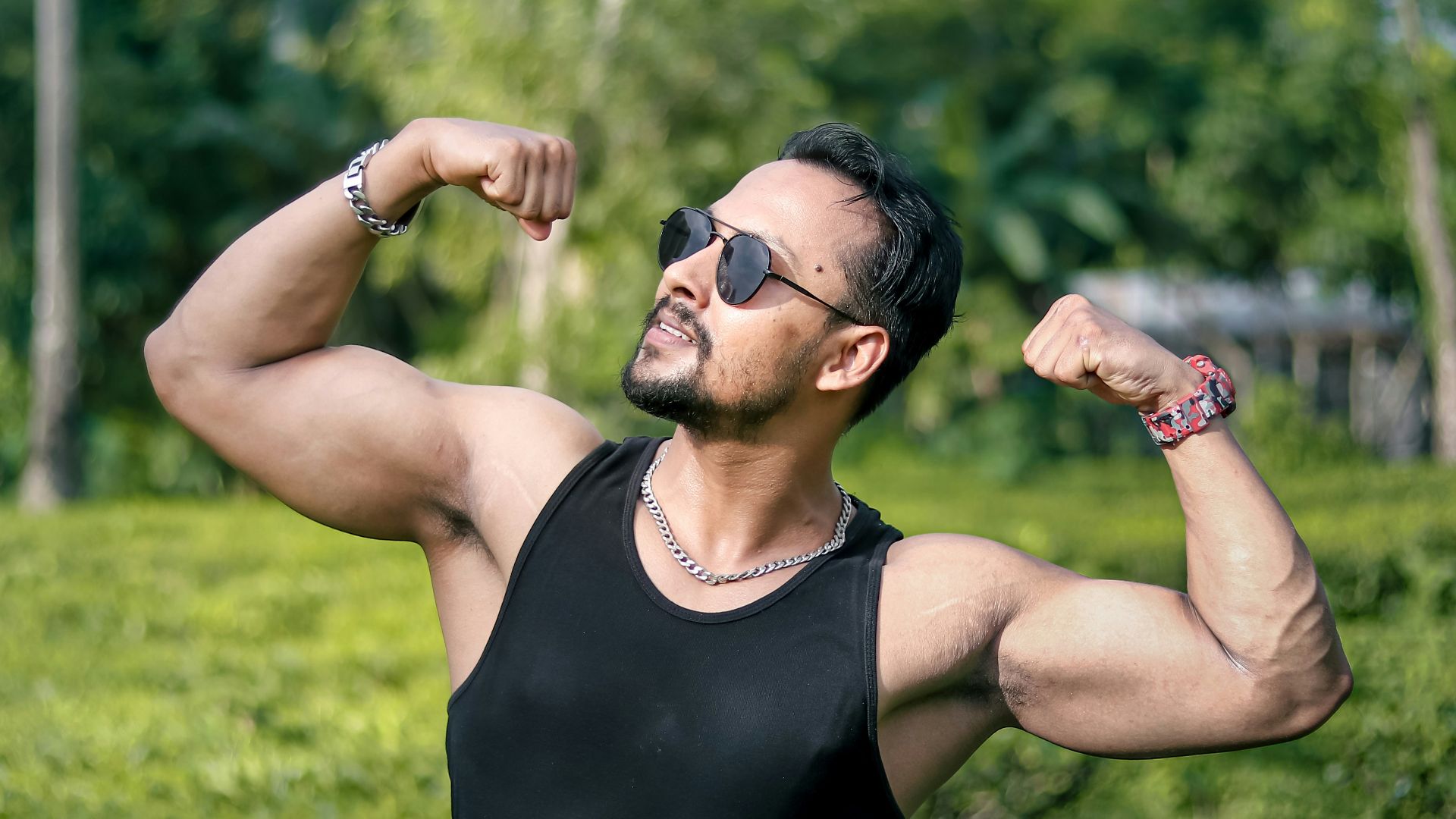 20 caractéristiques physiques masculines sur lesquelles les femmes sont trop exigeantes