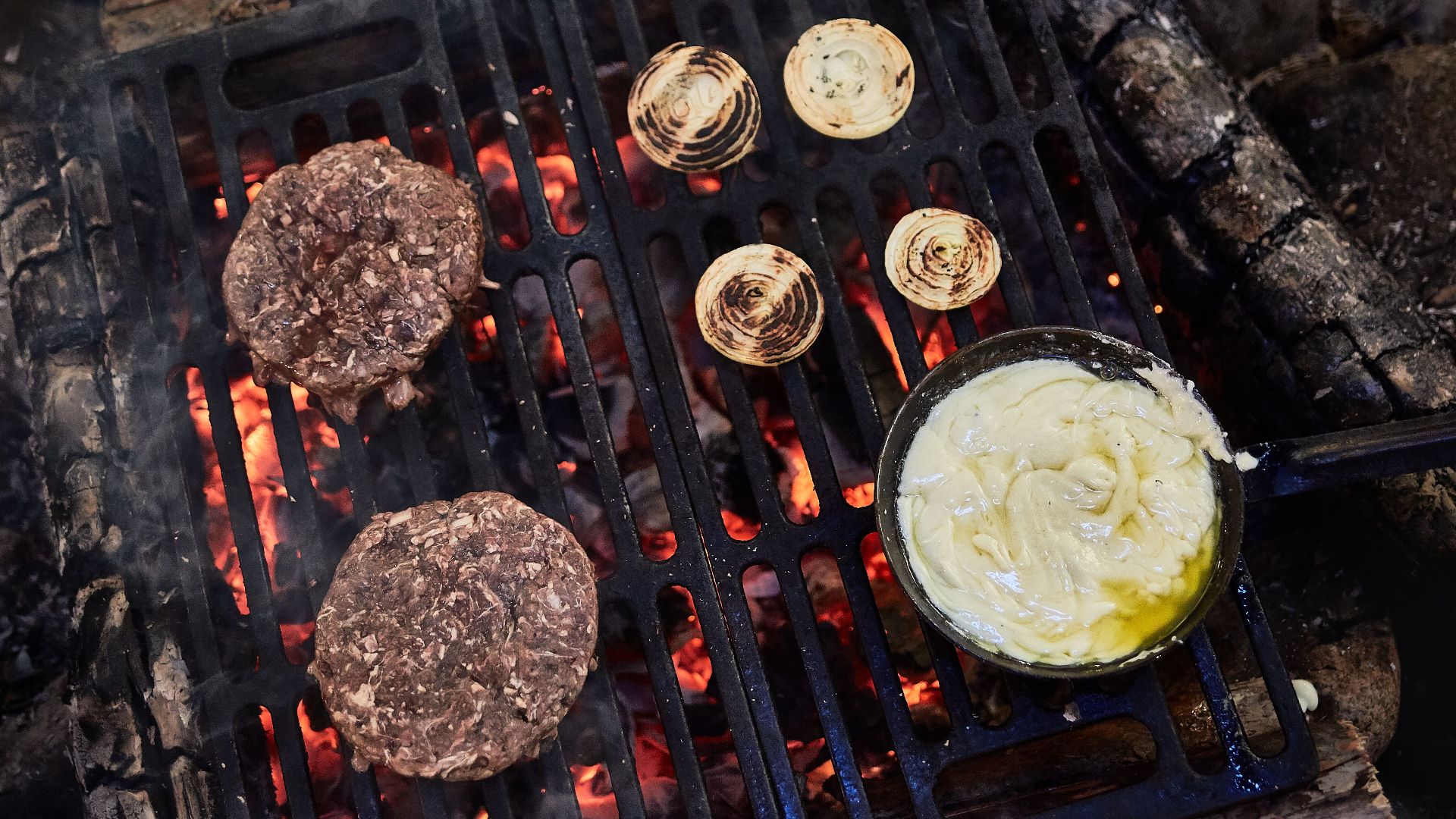 4. Cheeseburgers à la poêle en fonte
