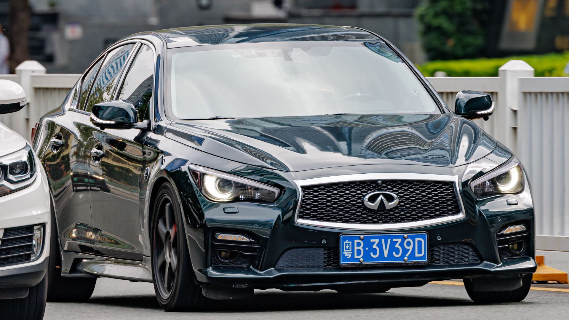 16. Infiniti Q50