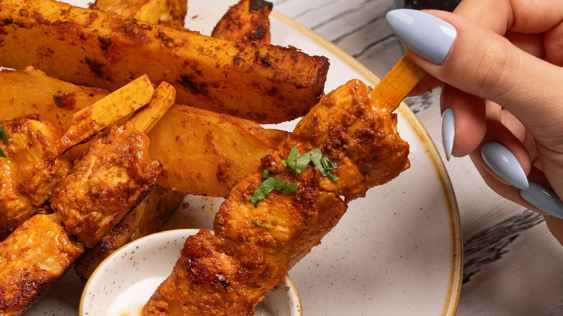 19. Brochettes de poulet au citron et aux herbes
