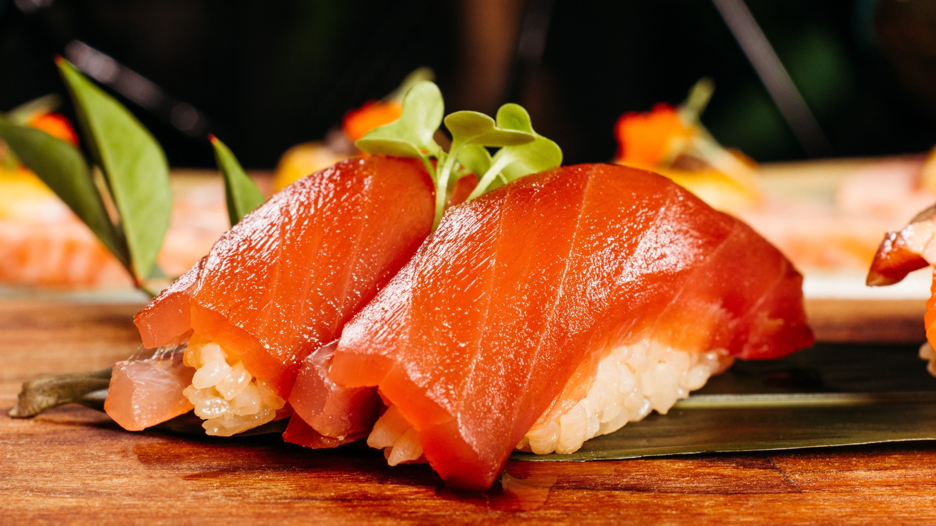 1. Utilisez vos mains pour former les nigiri quand c'est plus facile