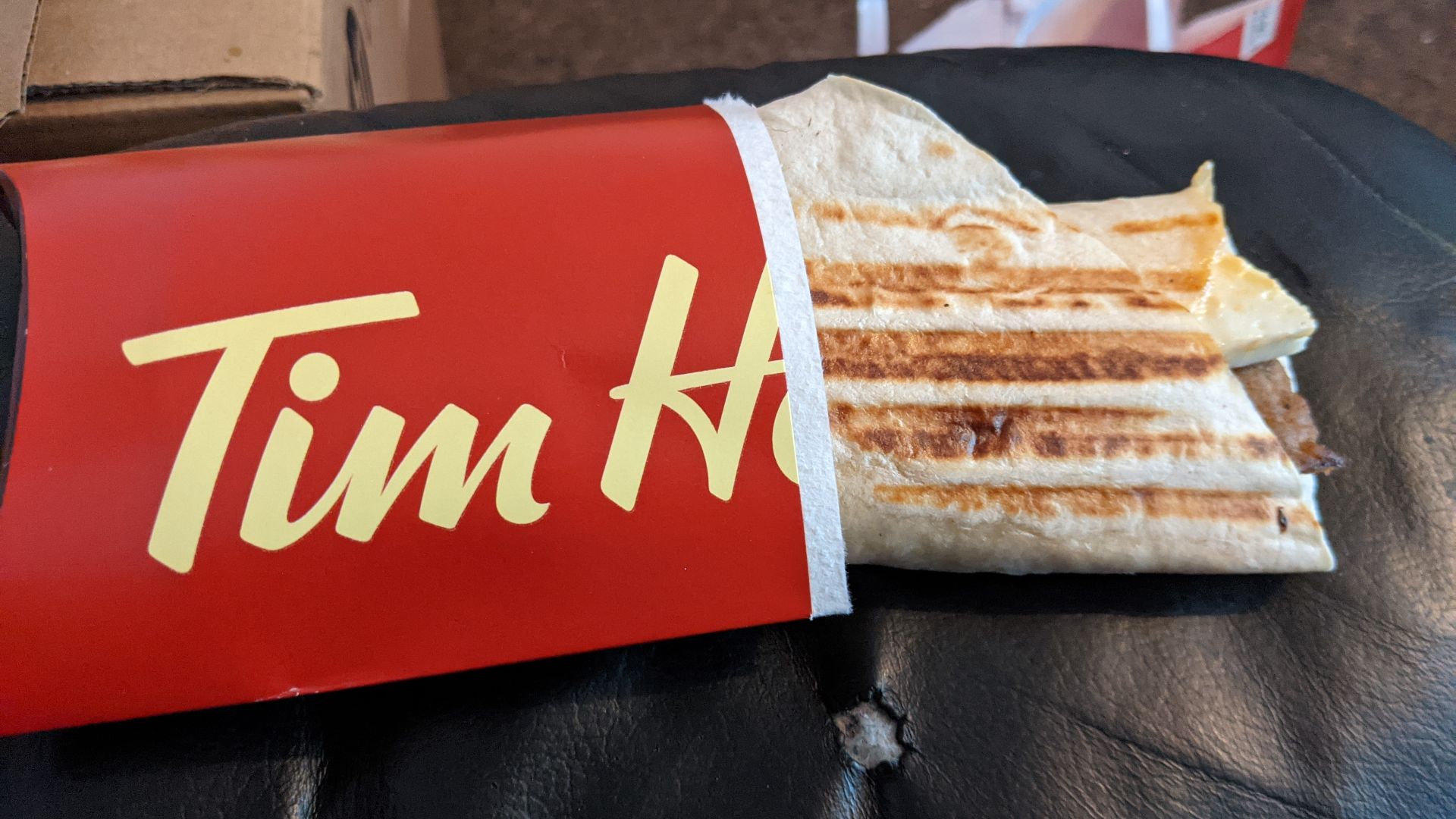 2. Wrap garni au poulet Habanero de Tim Hortons