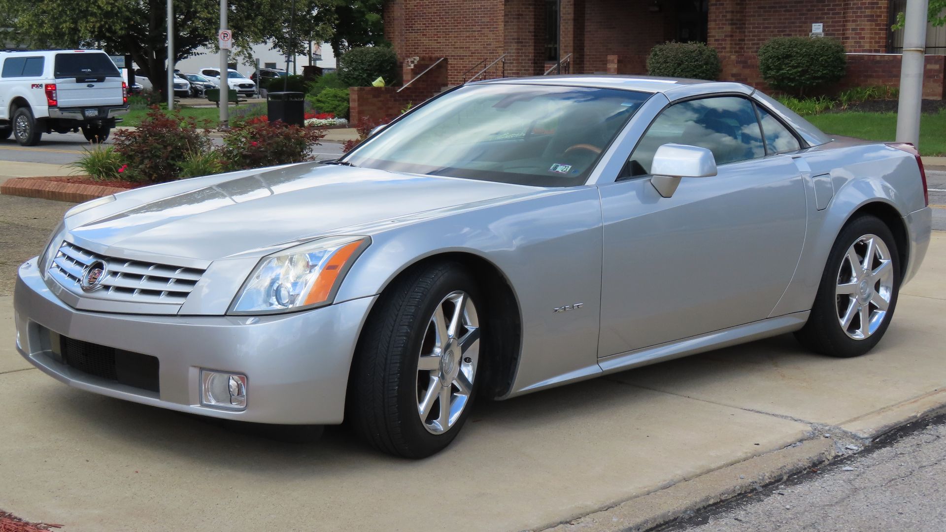 8. Cadillac XLR