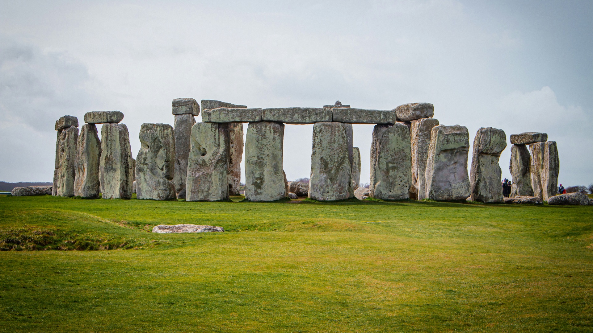 1. Stonehenge