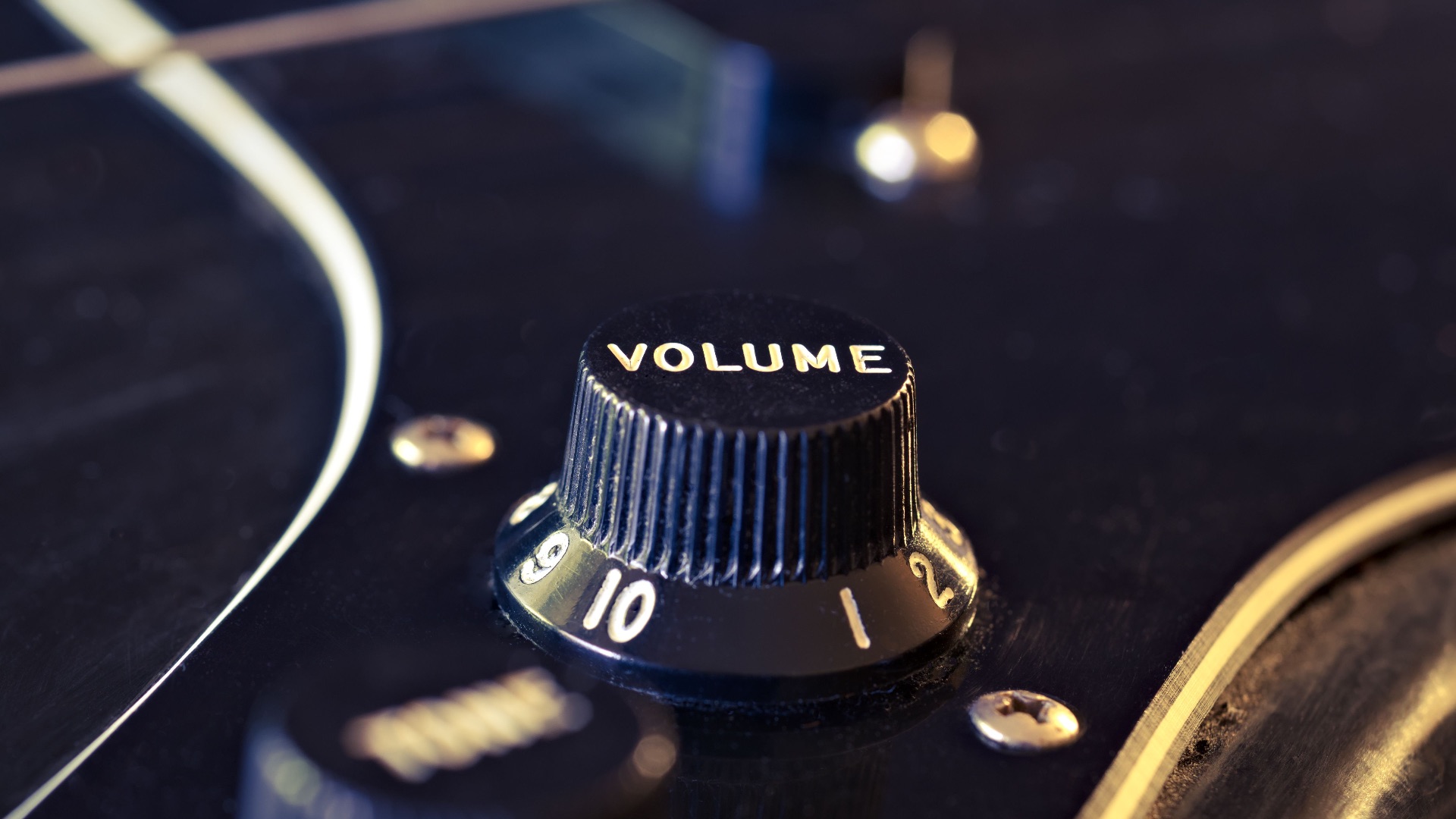 20. Monter le volume de la musique pour couvrir le bruit d'un voisin