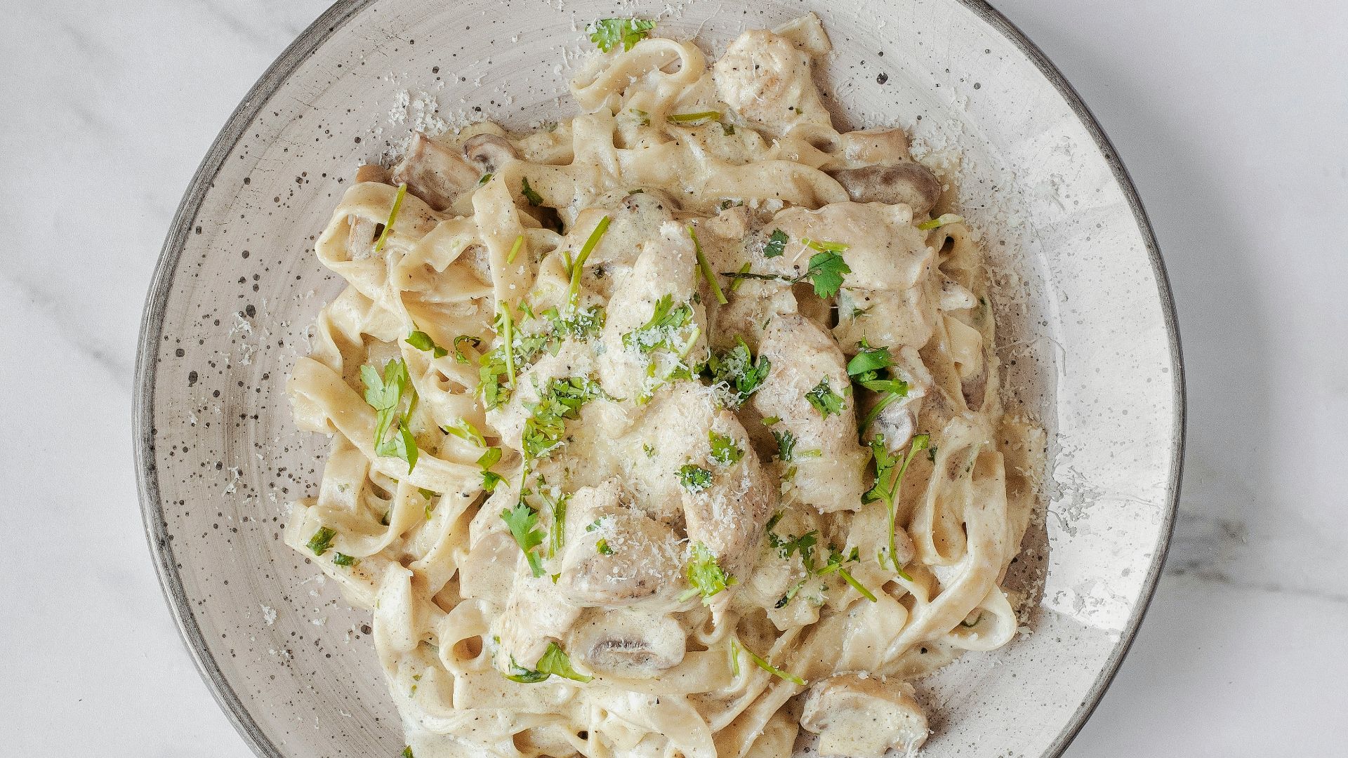 7. Pâtes à la crème