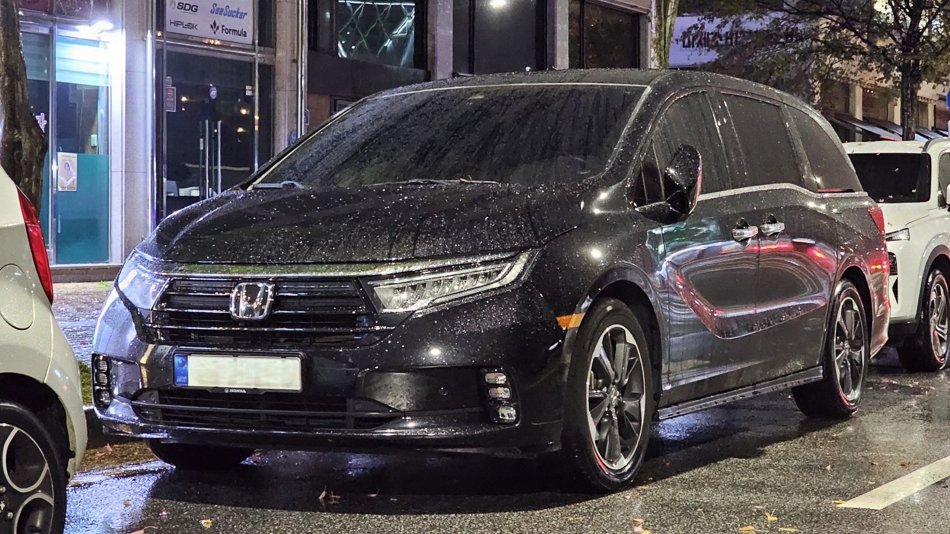 3. Honda Odyssey Elite
