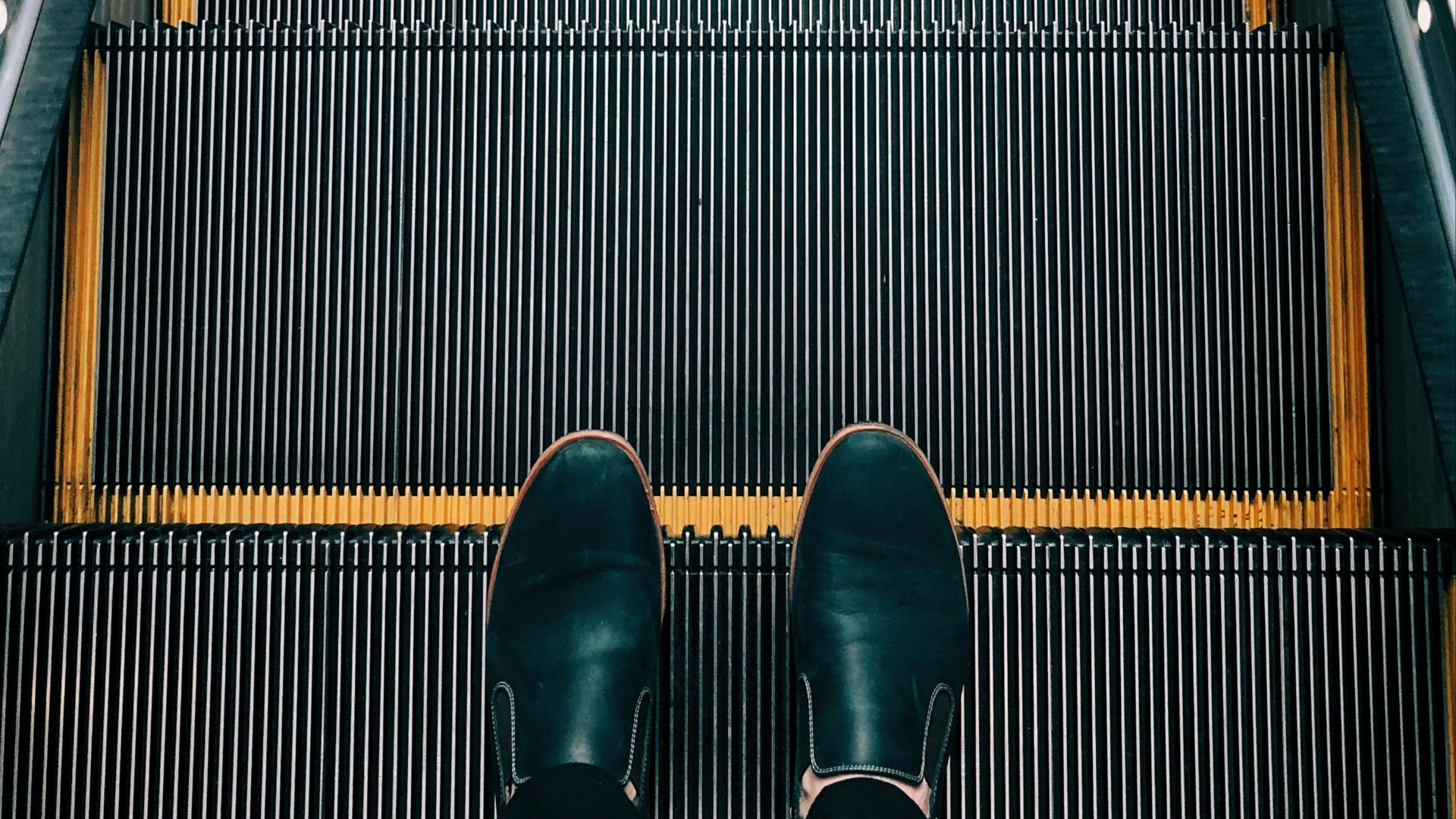 10. Escaliers roulants