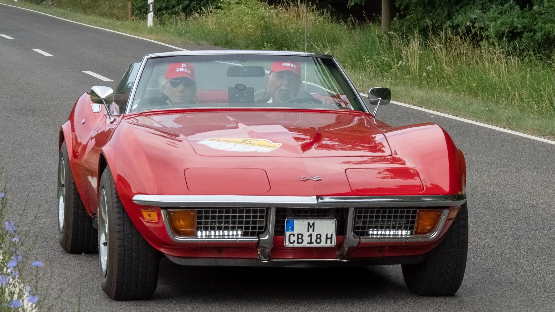 2. Chevrolet Corvette Stingray