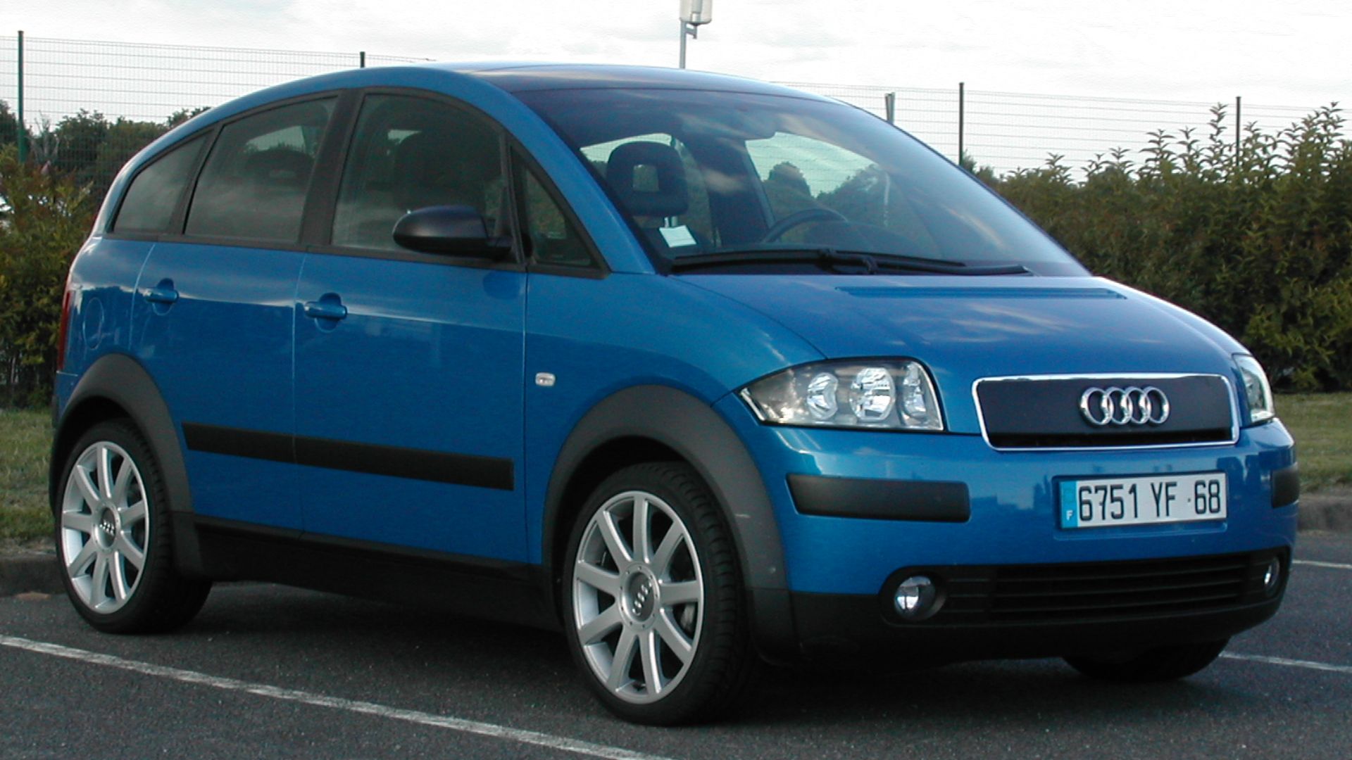 12. Audi A2