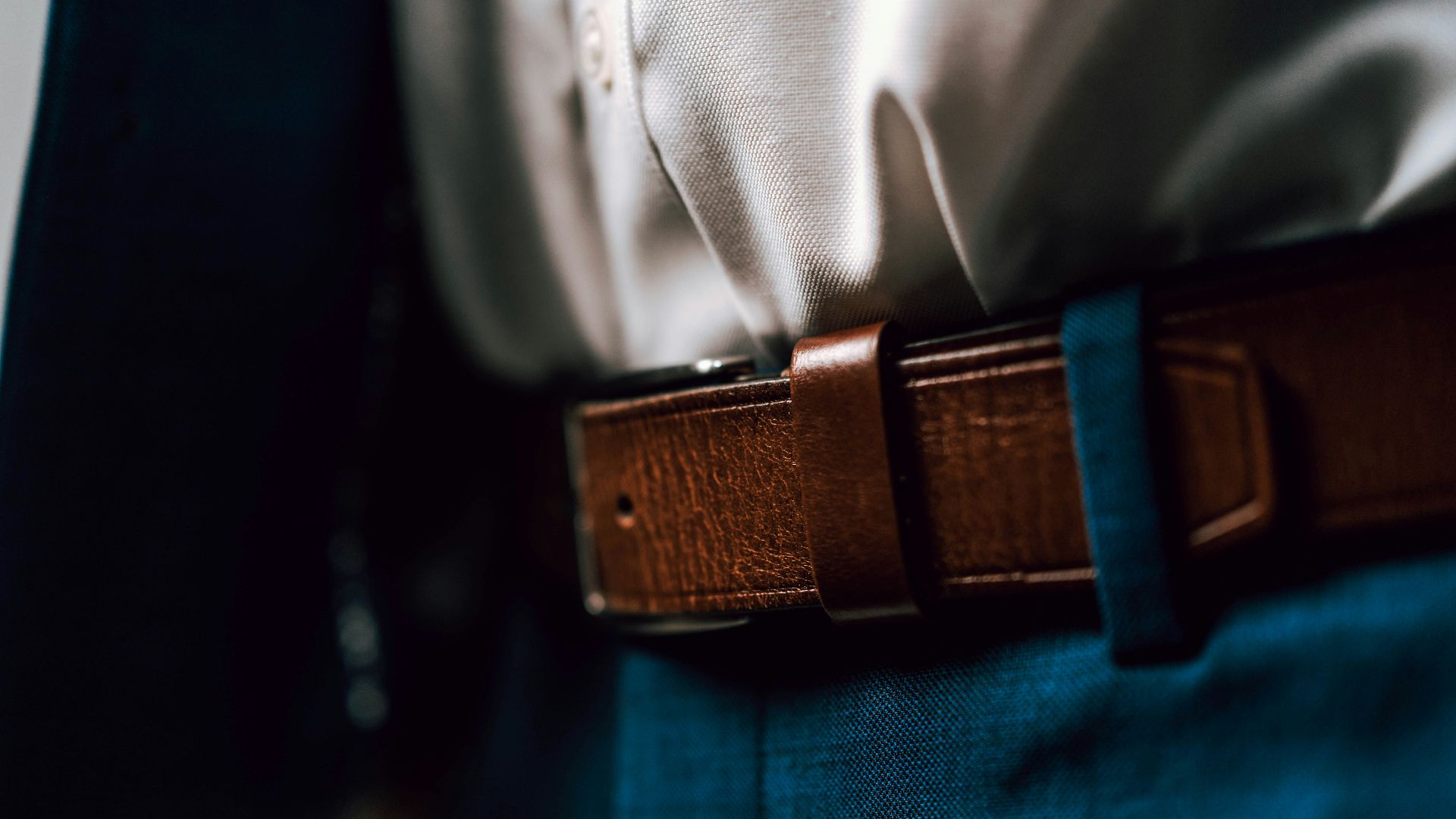 18. Les passants de ceinture ont remplacé les bretelles
