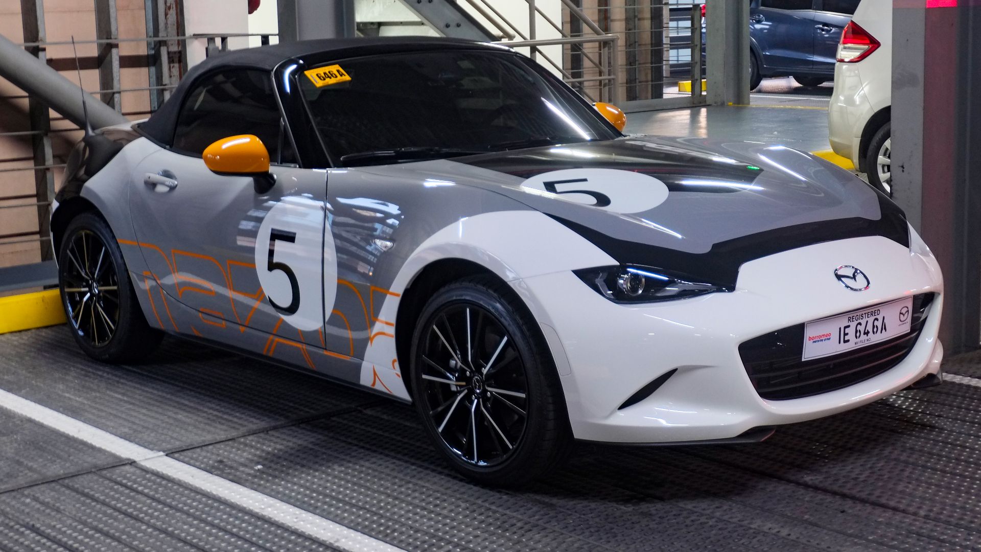 19. Mazda MX-5 Miata (NA)