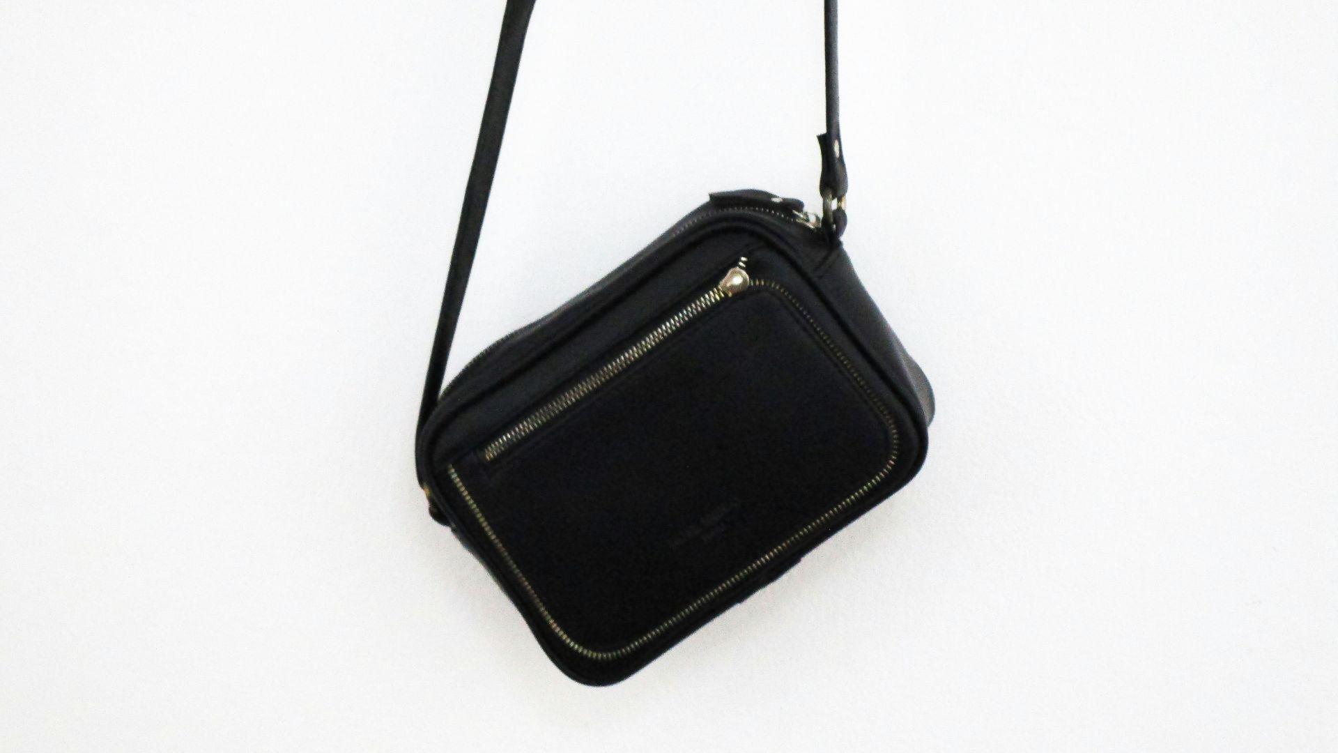 20. Le petit sac à bandoulière