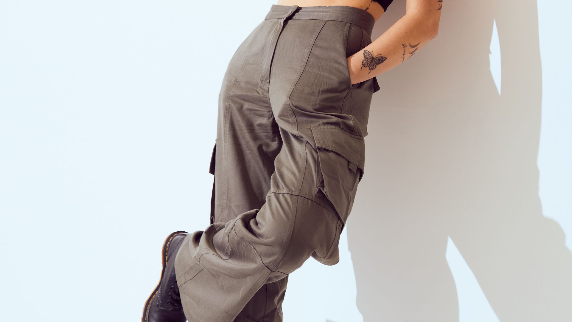 2. Pantalon cargo