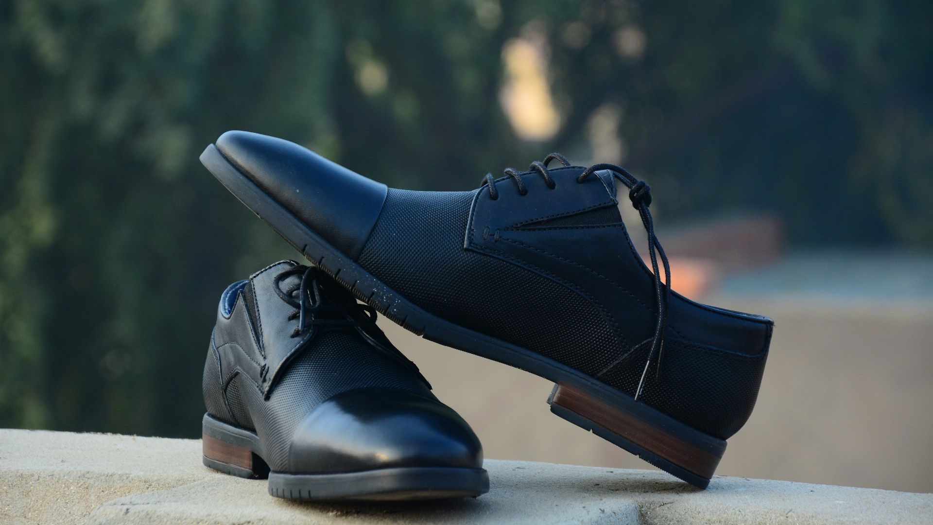 13. Choisissez des chaussures qui ont l'air propres