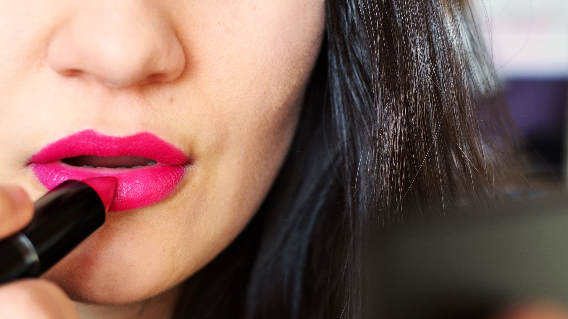 10 erreurs à éviter qui gâchent le look « sans maquillage » et 10 astuces pour mieux le réussir
