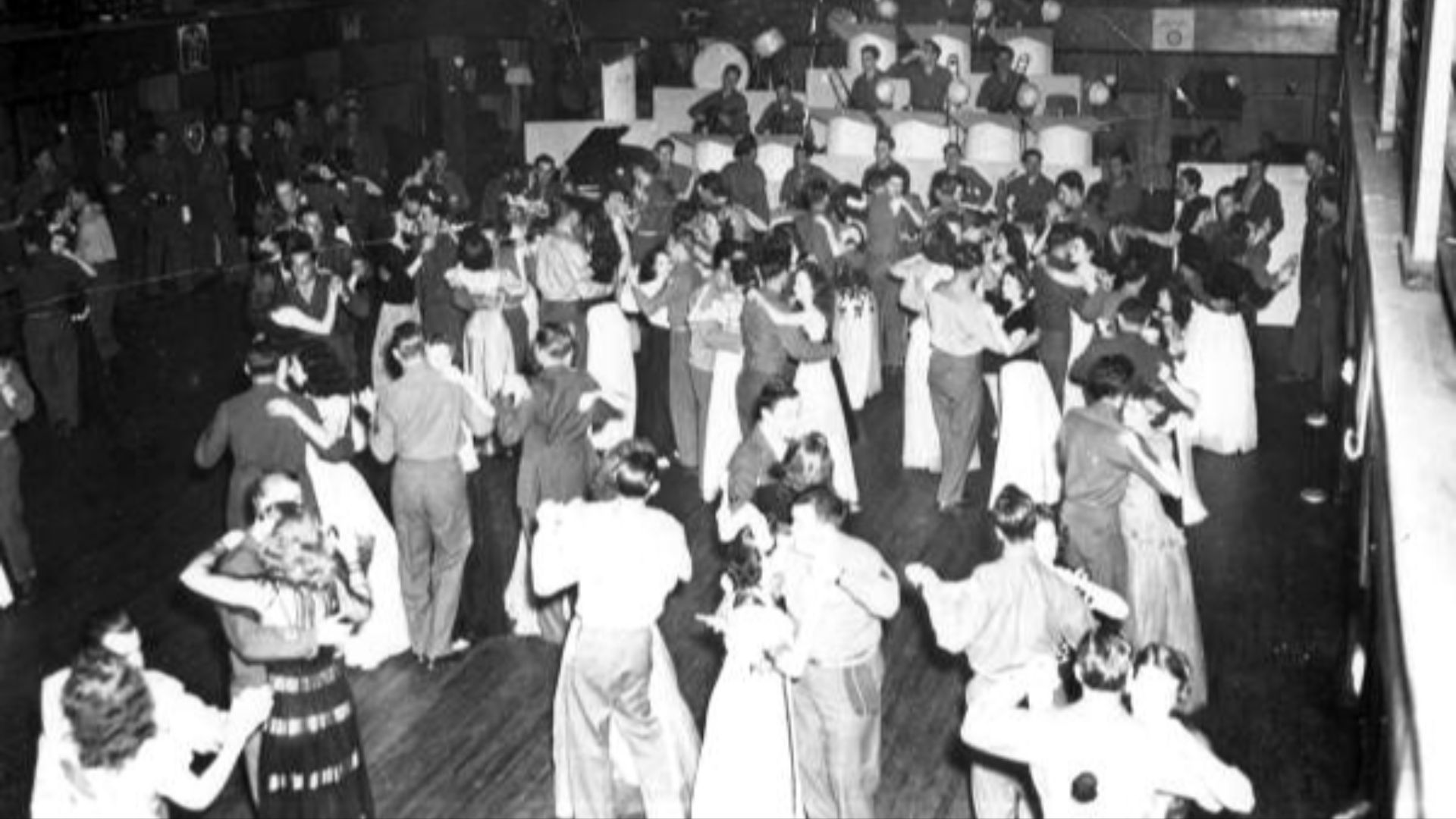 11. Salles de danse