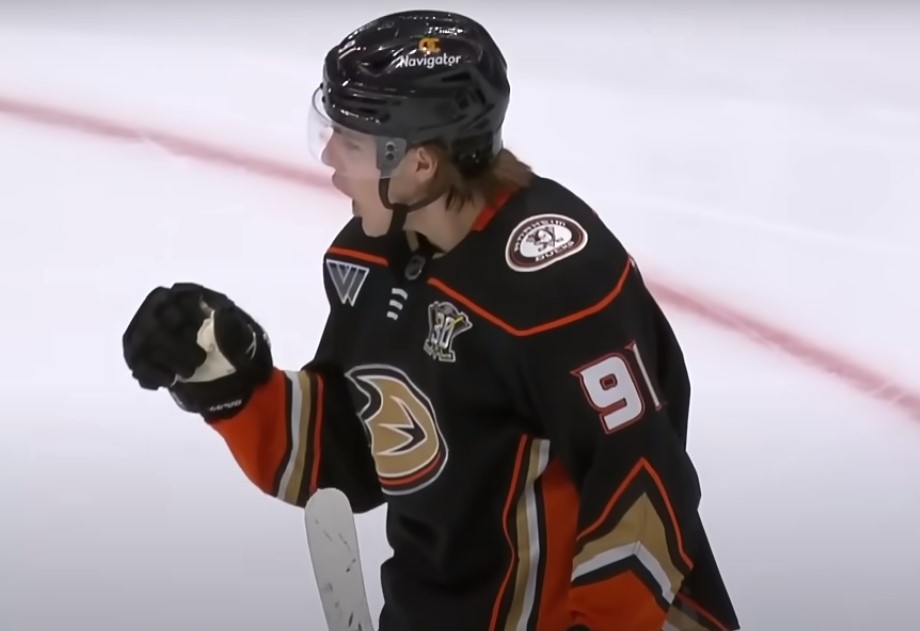 These two players have already accounted for a larger share of their team’s payroll than Leo Carlsson
