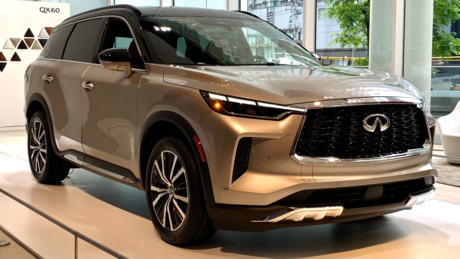 1. Infiniti QX60