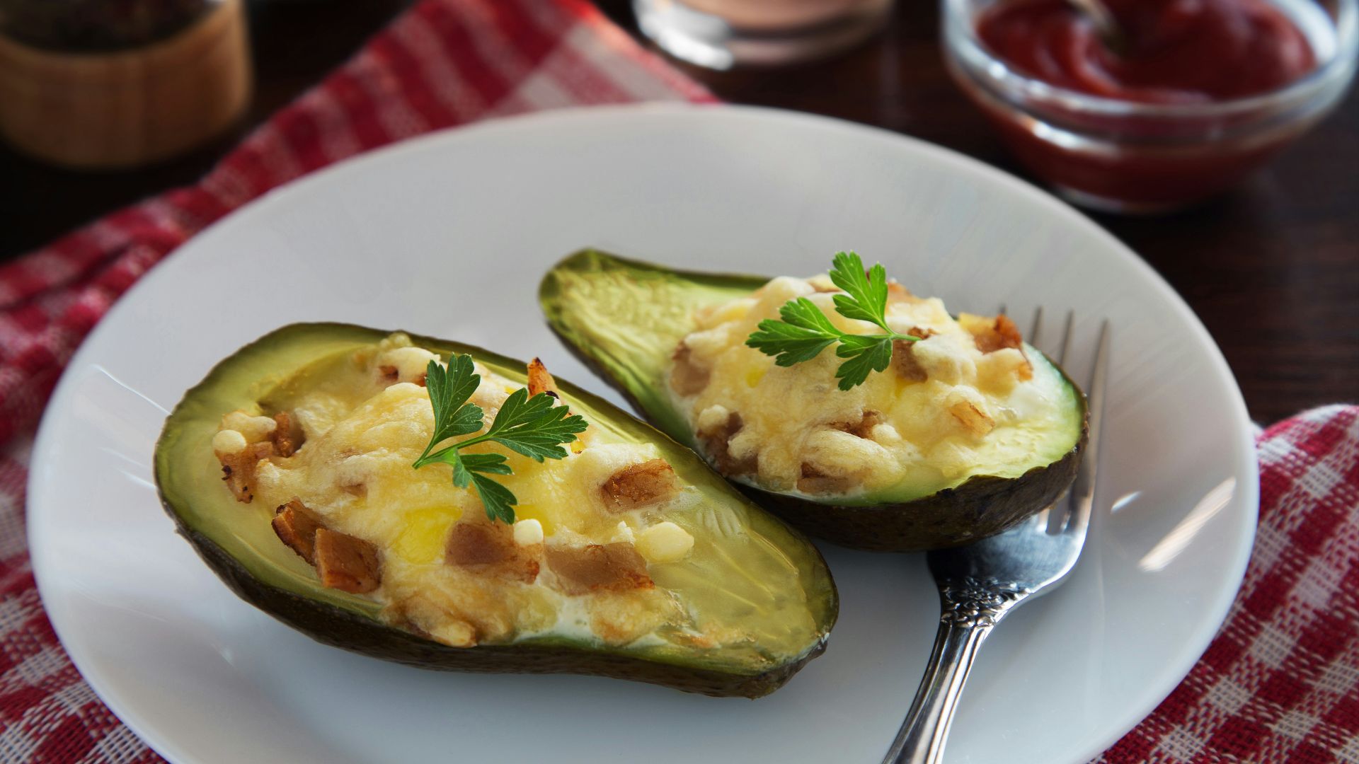 12. Avocat farci au thon