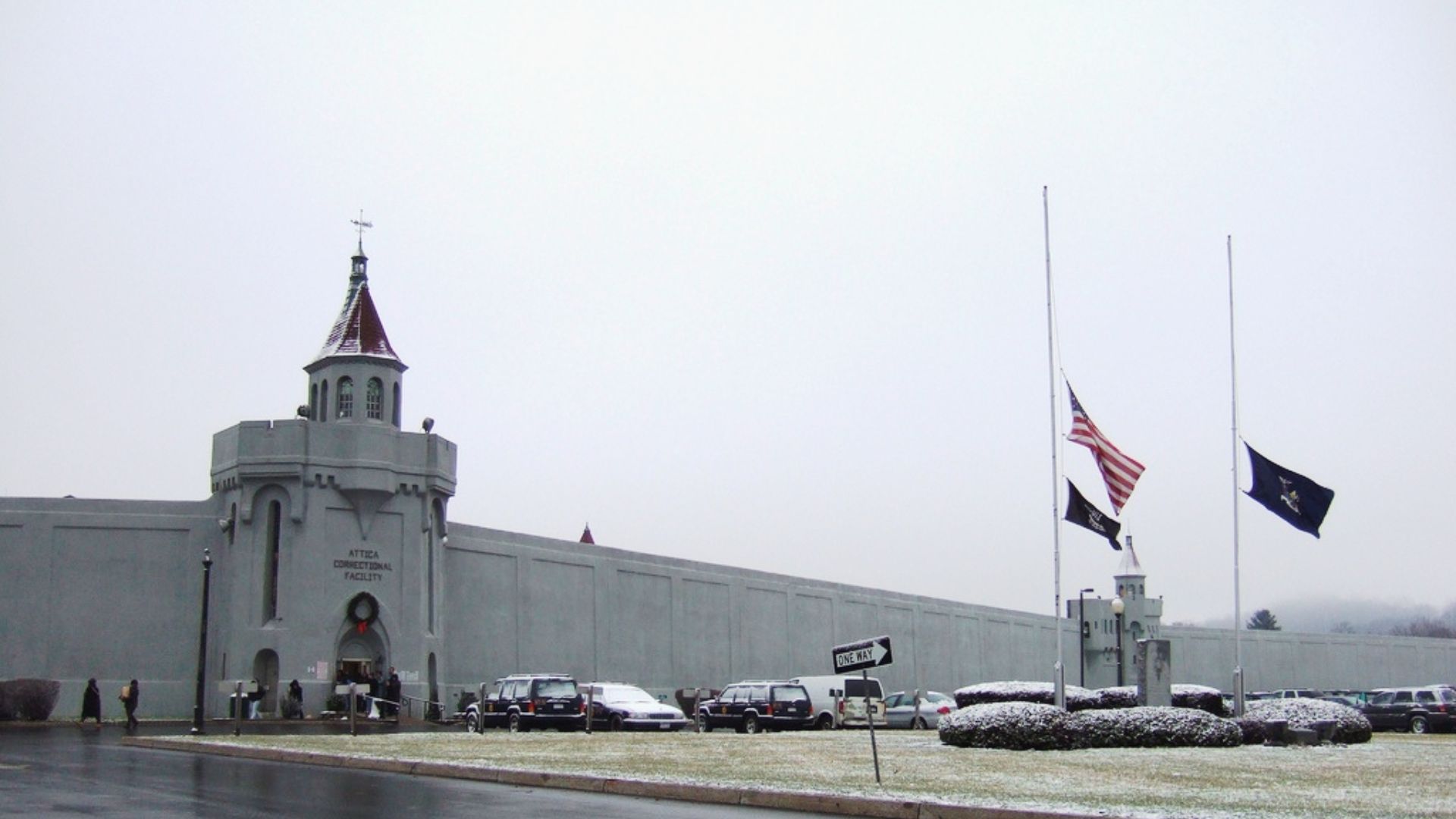18. Établissement pénitentiaire d'Attica, New York