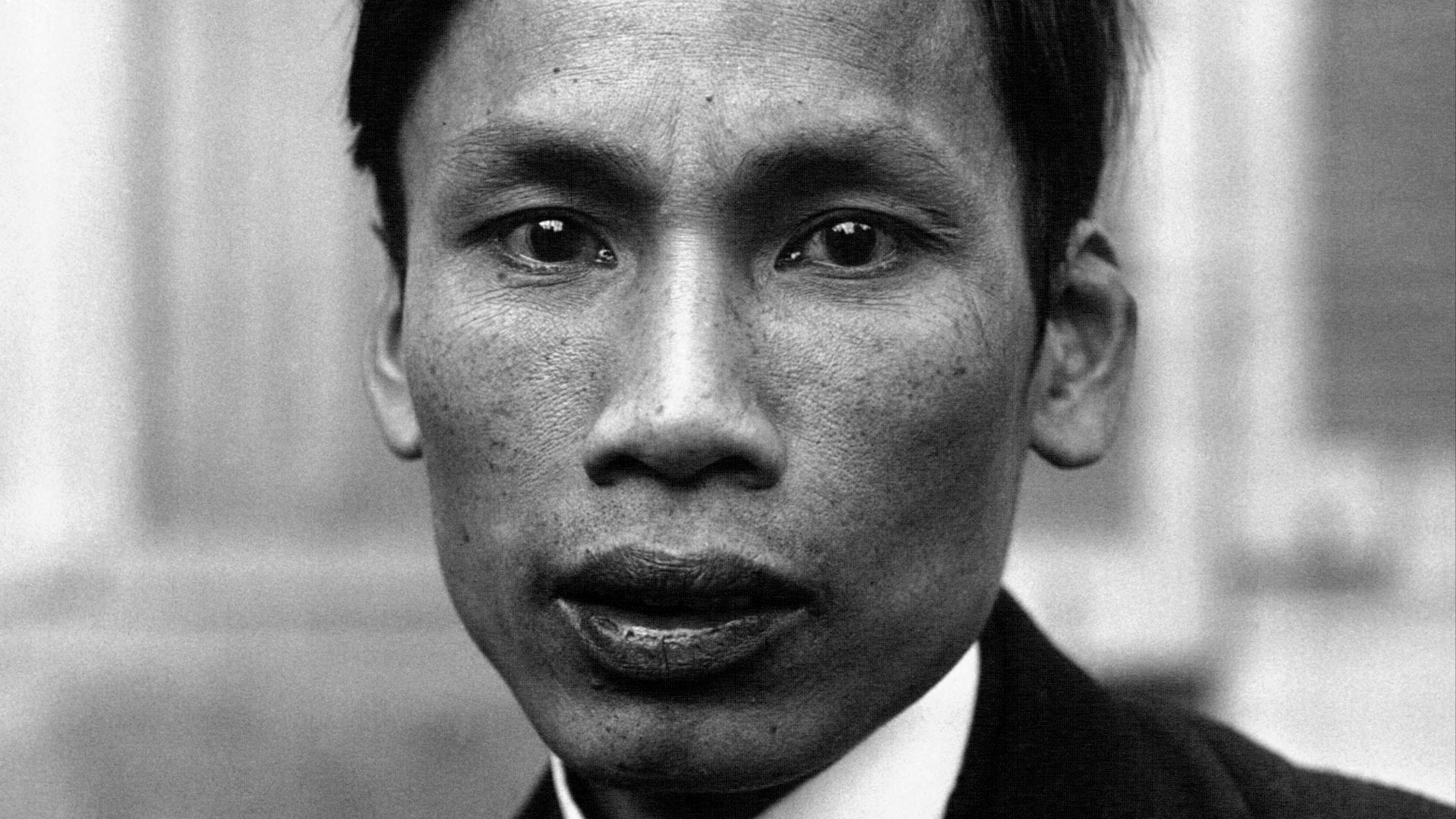 15. Hô Chi Minh