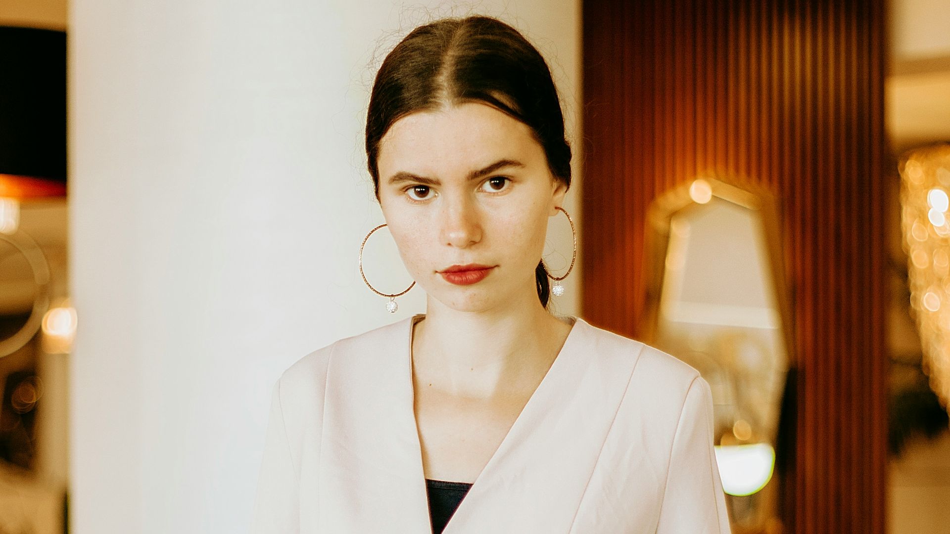 1. Le blazer blanc d'une élégance incroyable