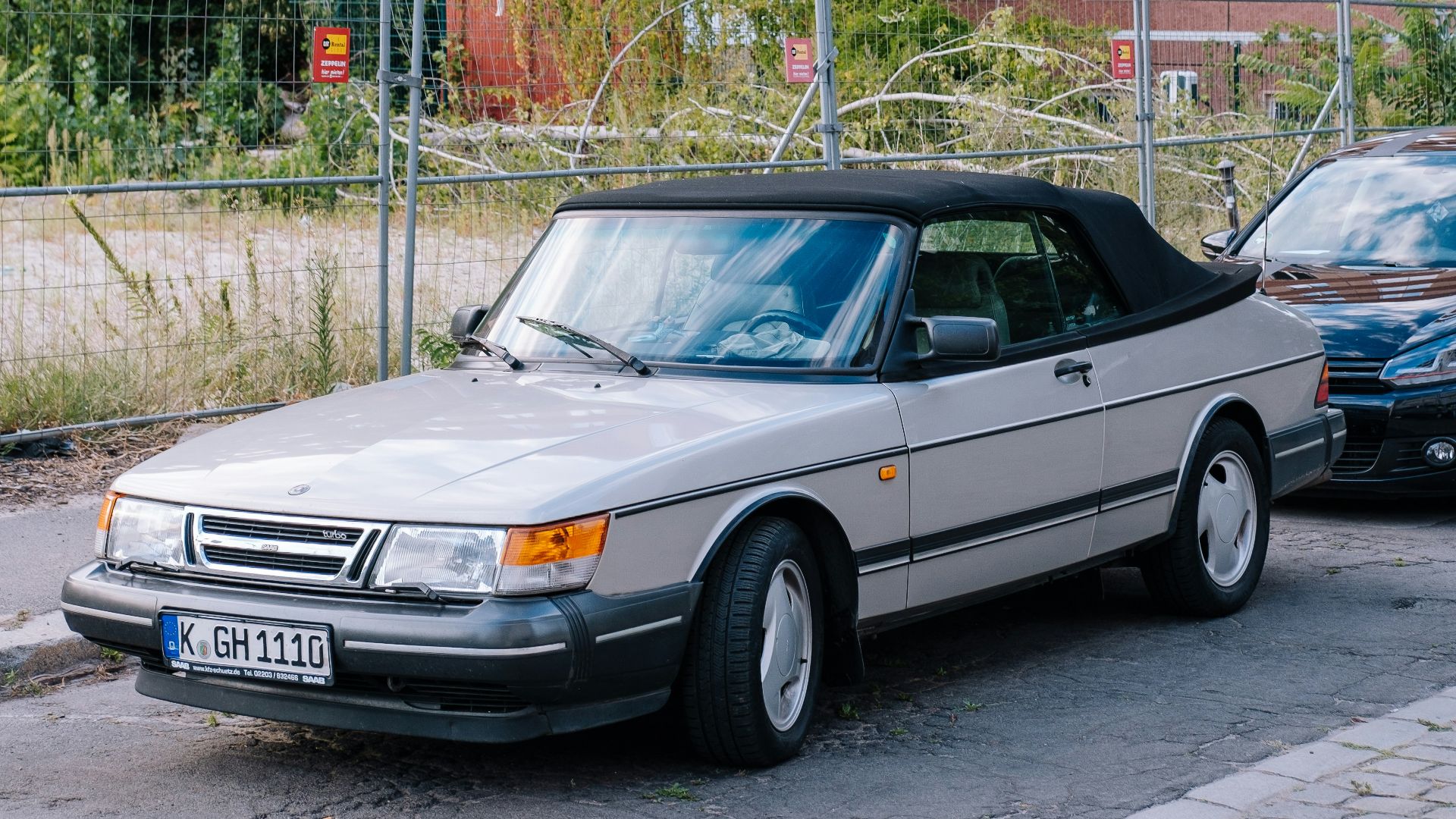 13. Saab 900 Turbo