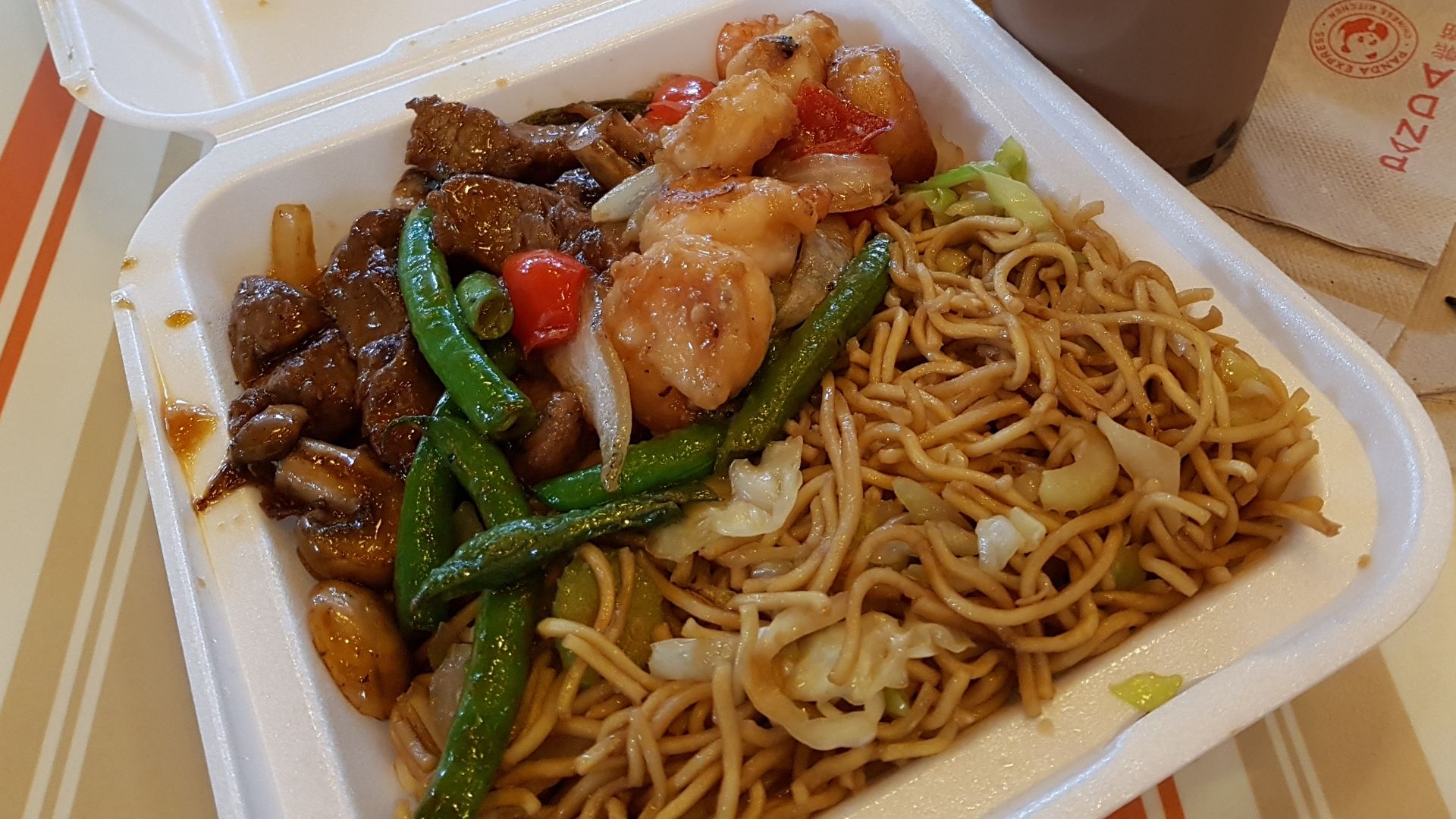20 plats chinois clairement adaptés au goût des Américains
