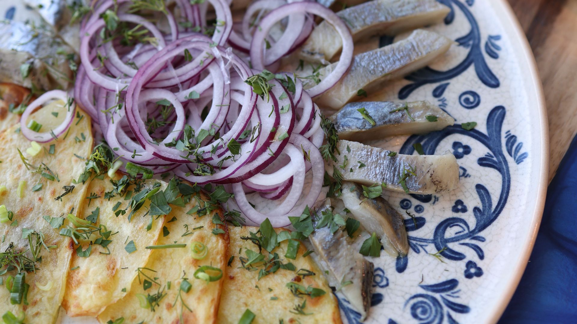 8. Assiette d'harengs marinés à la scandinave