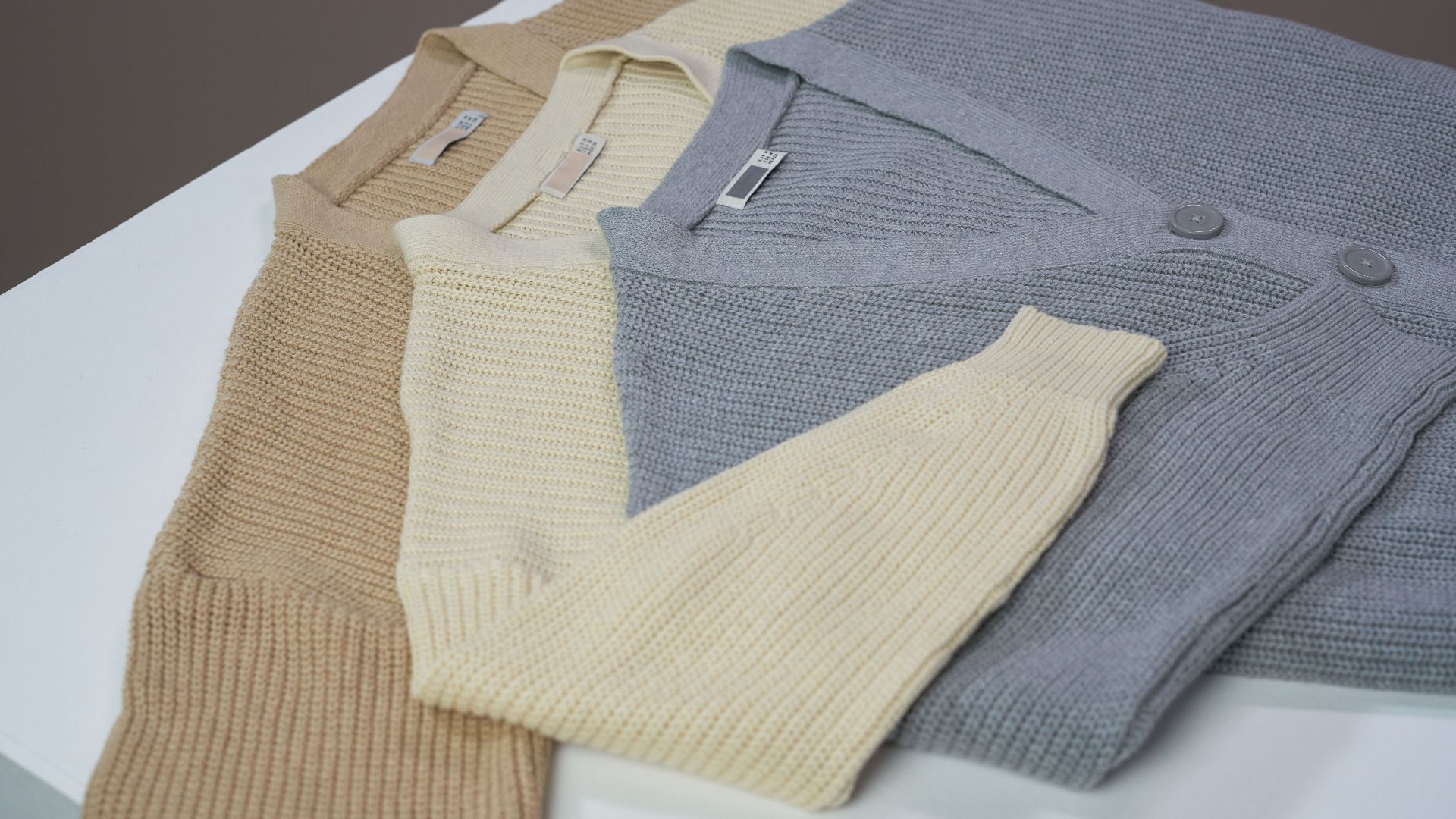 7. Le cardigan