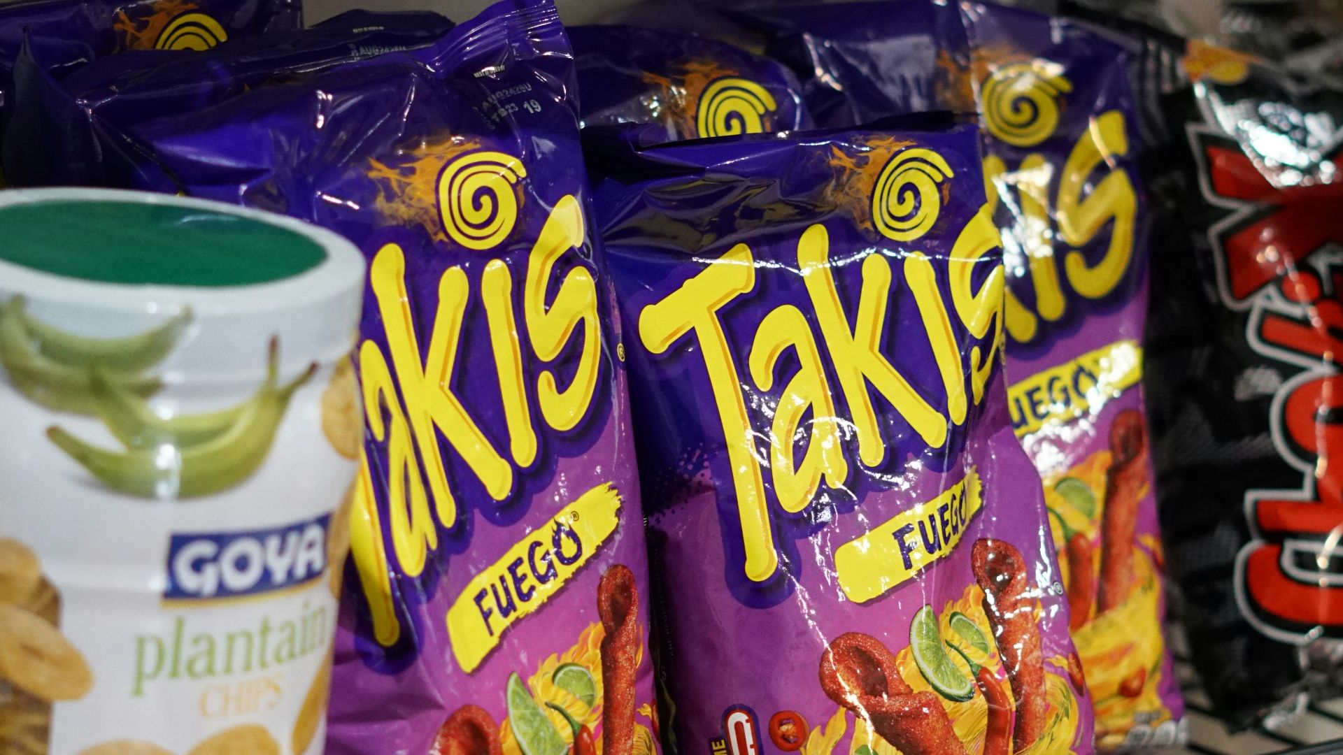 15. Takis