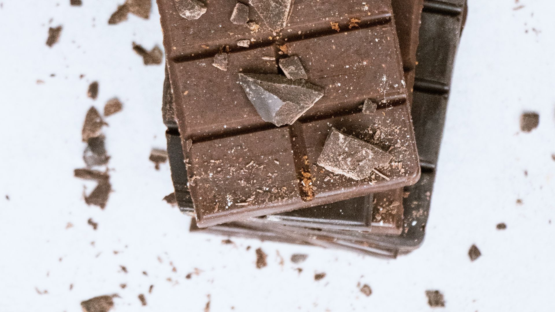 18. Carrés au chocolat noir